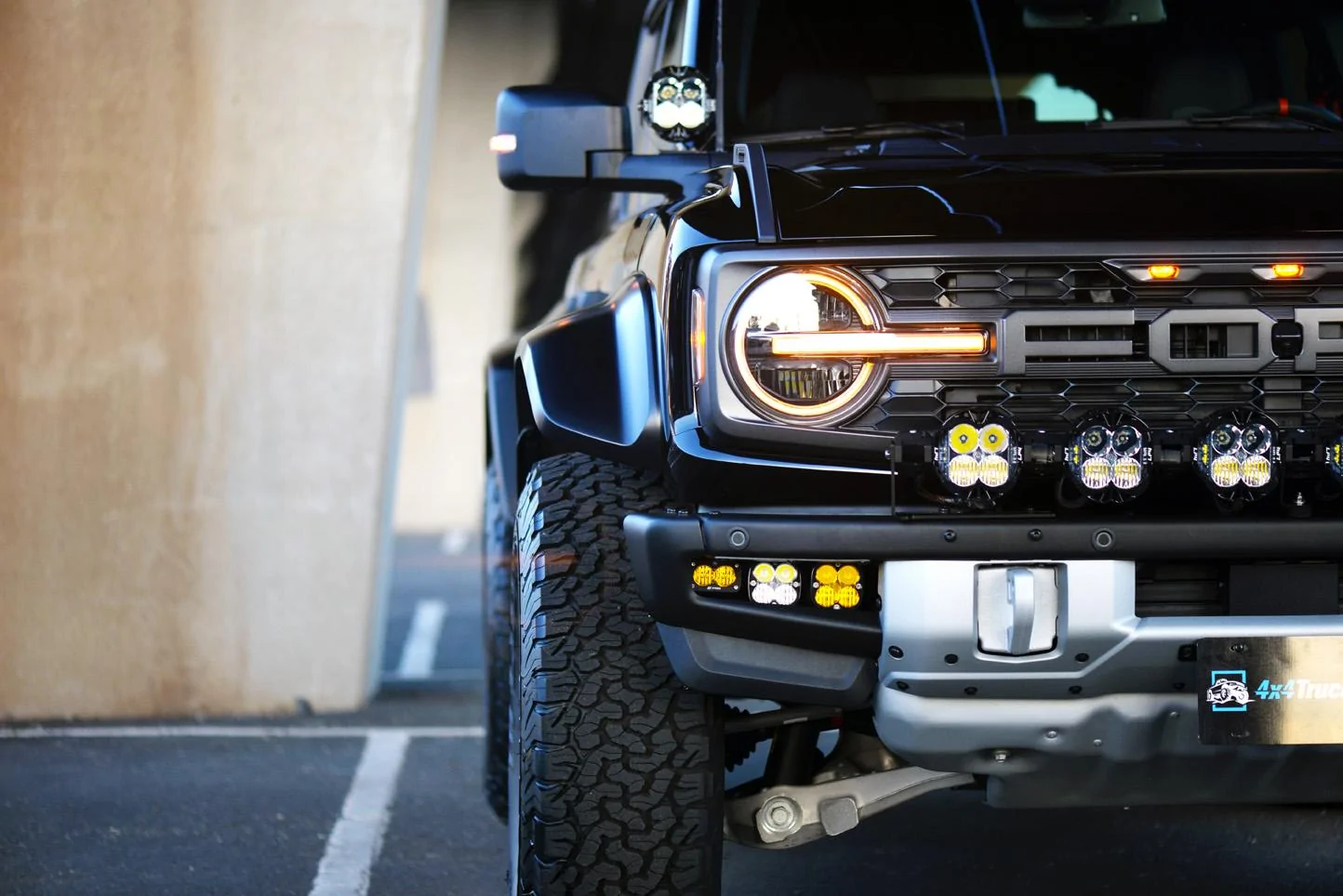 Ford Bronco Bronco Raptor With Proper Lights Setup Raptor1 (small)