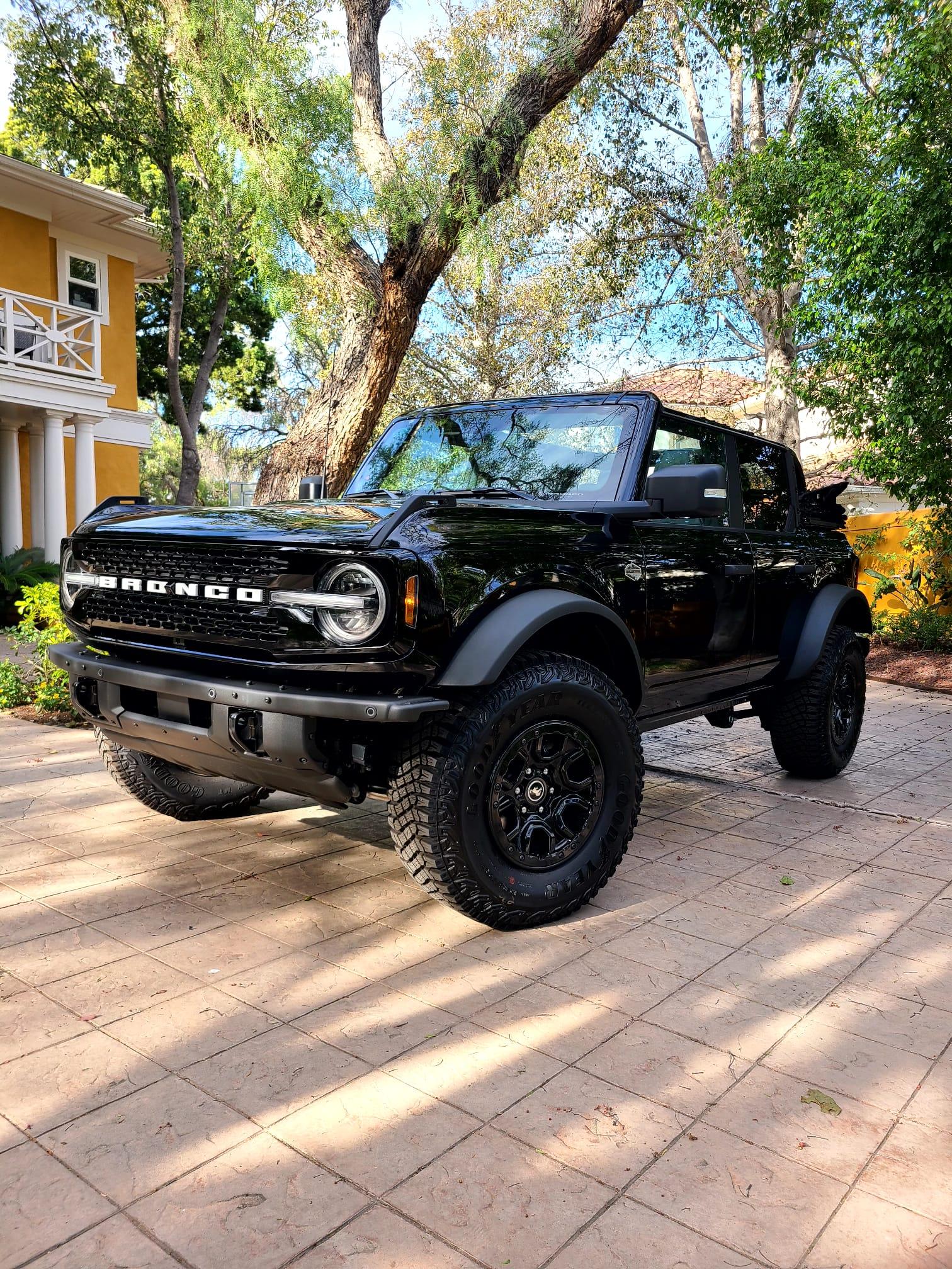 Ford Bronco 8/8/22 Build Week Group. WhatsApp Image 2022-11-04 at 5.44.16 PM