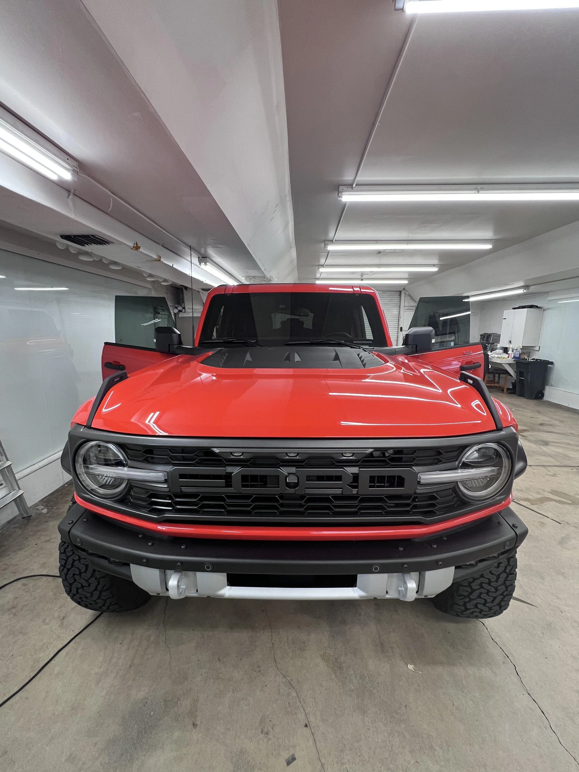 Ford Bronco First Mod as always TINT! E504ED62-9367-43AB-B71C-989CCD7F5EB0