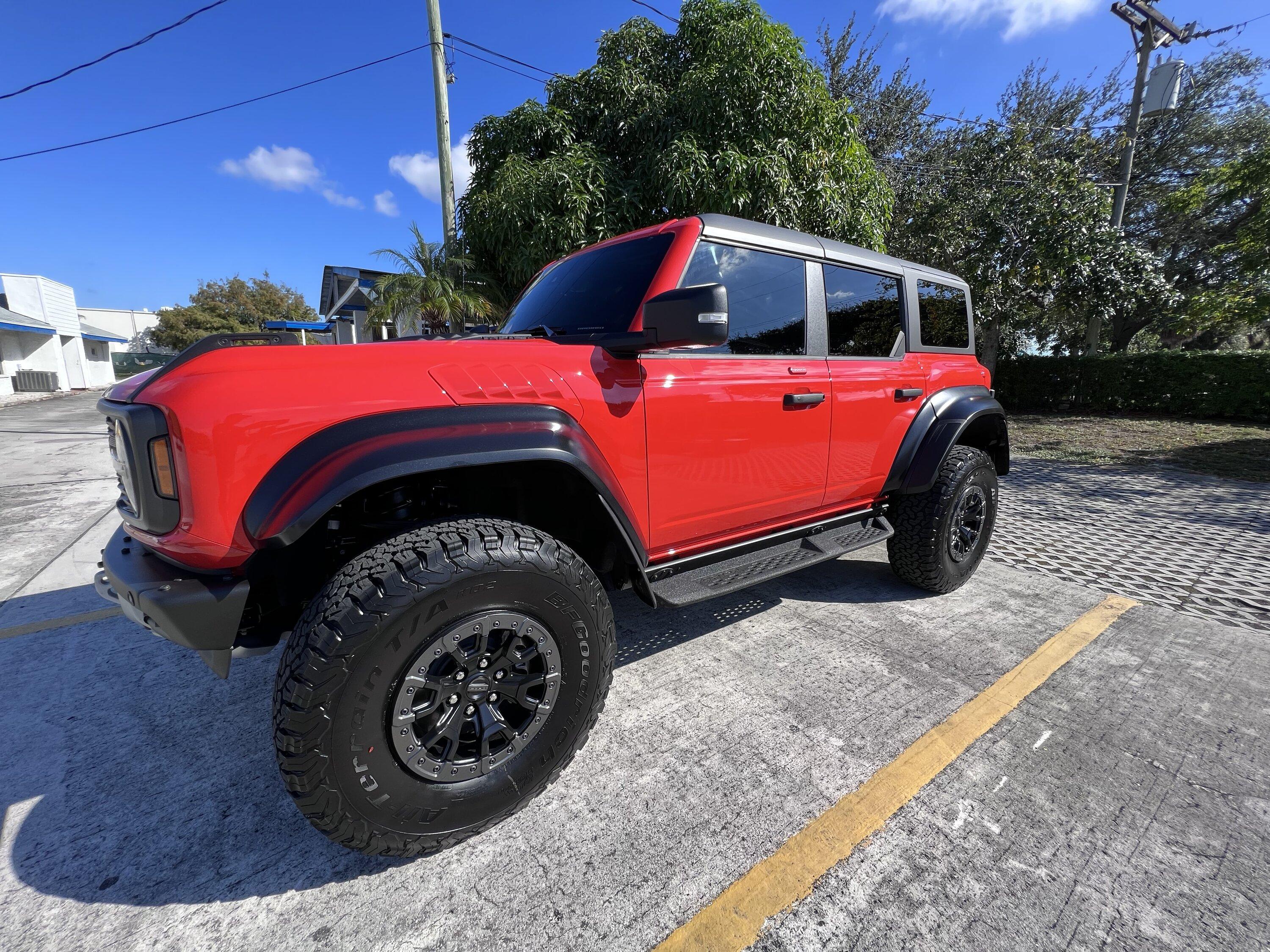 Ford Bronco First Mod as always TINT! F6C48E46-F51A-416C-8392-BF81A32DF878