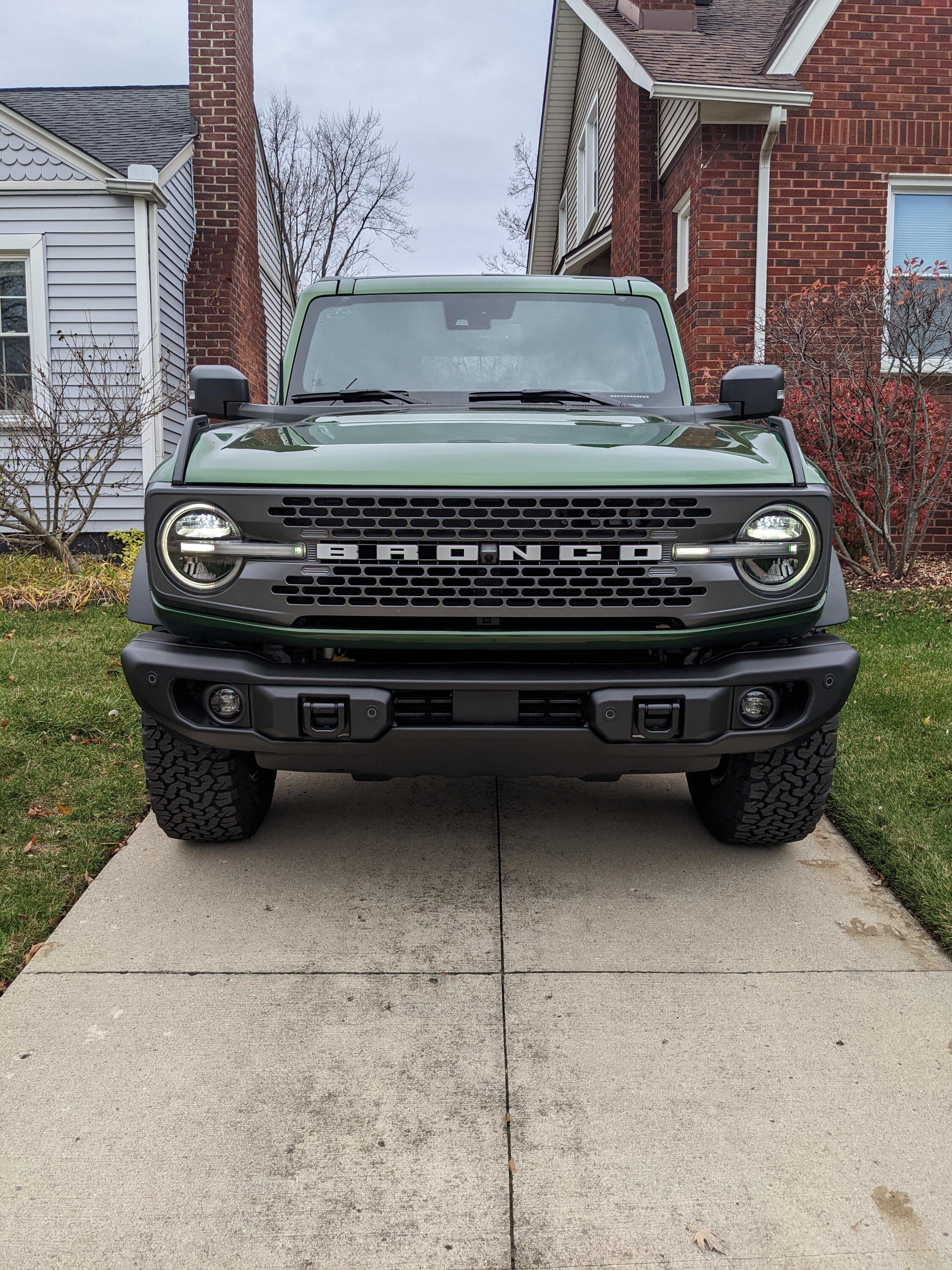 Ford Bronco build week 10/24 PXL_20221105_193210678