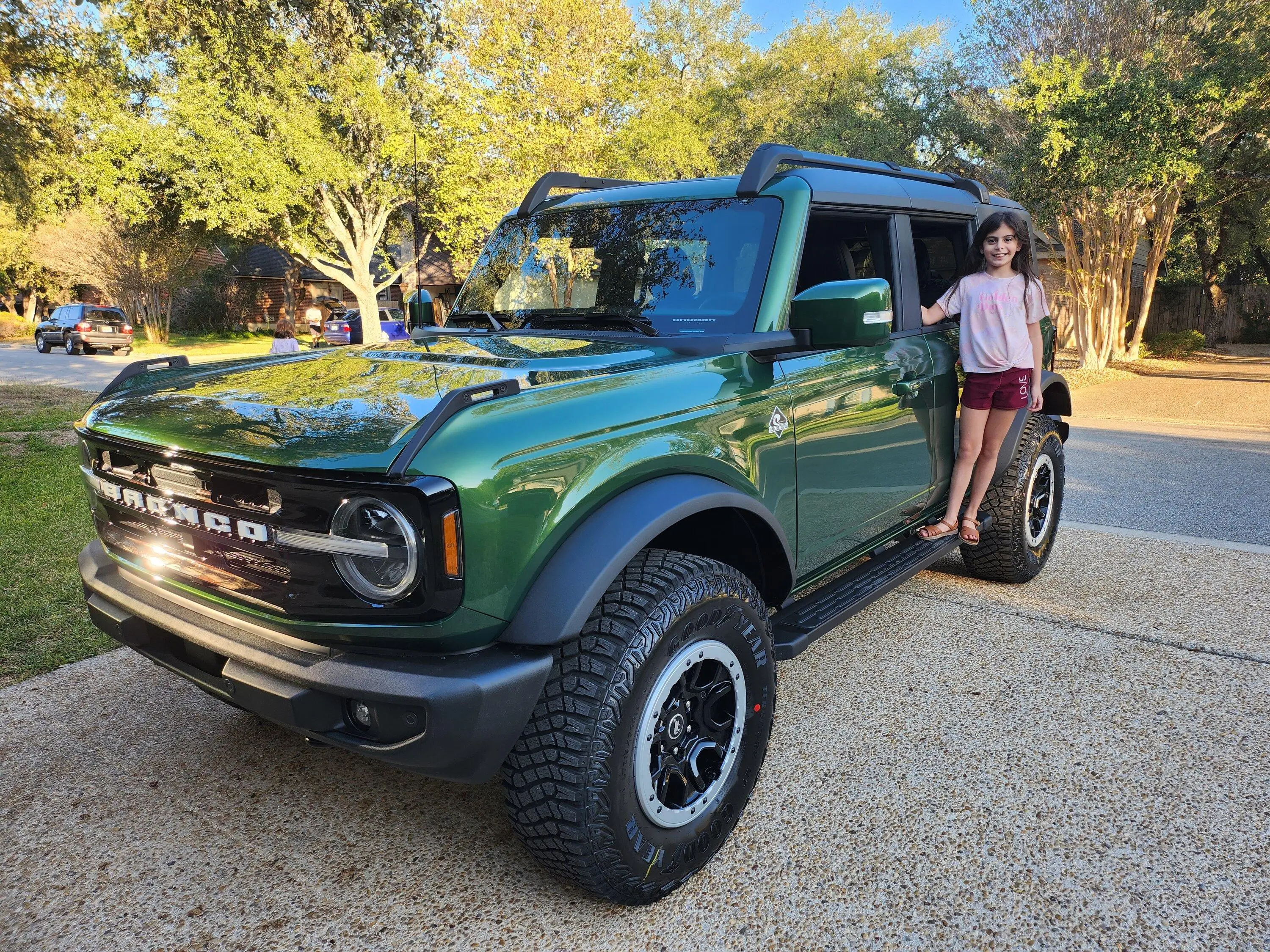 Ford Bronco ERUPTION GREEN Bronco Club 20221105_174144