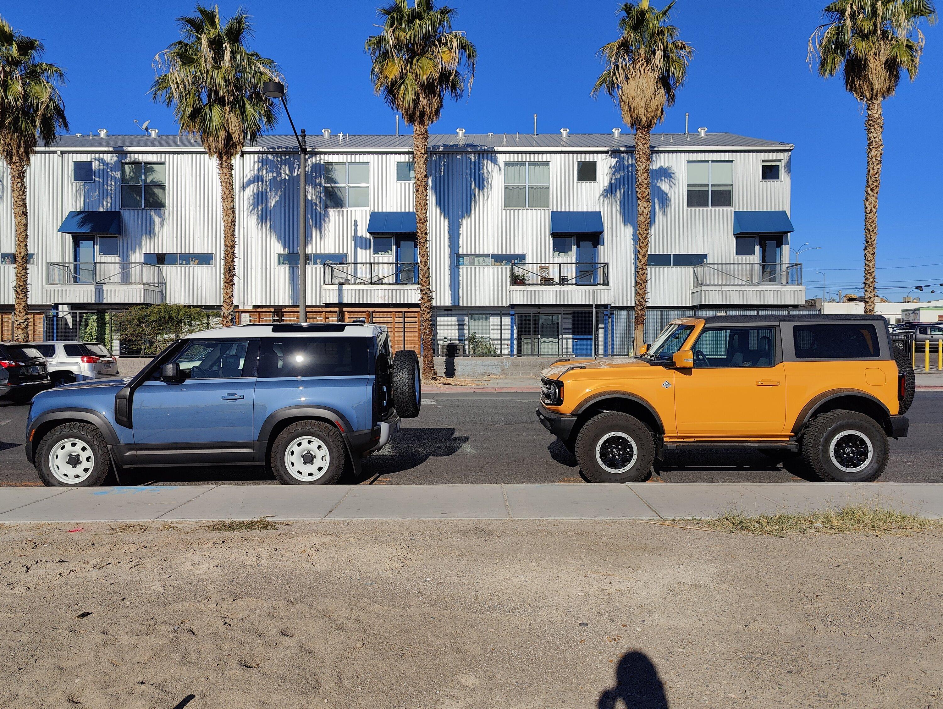 Ford Bronco Quick Survey - Bronco or Defender? IMG20221025091442