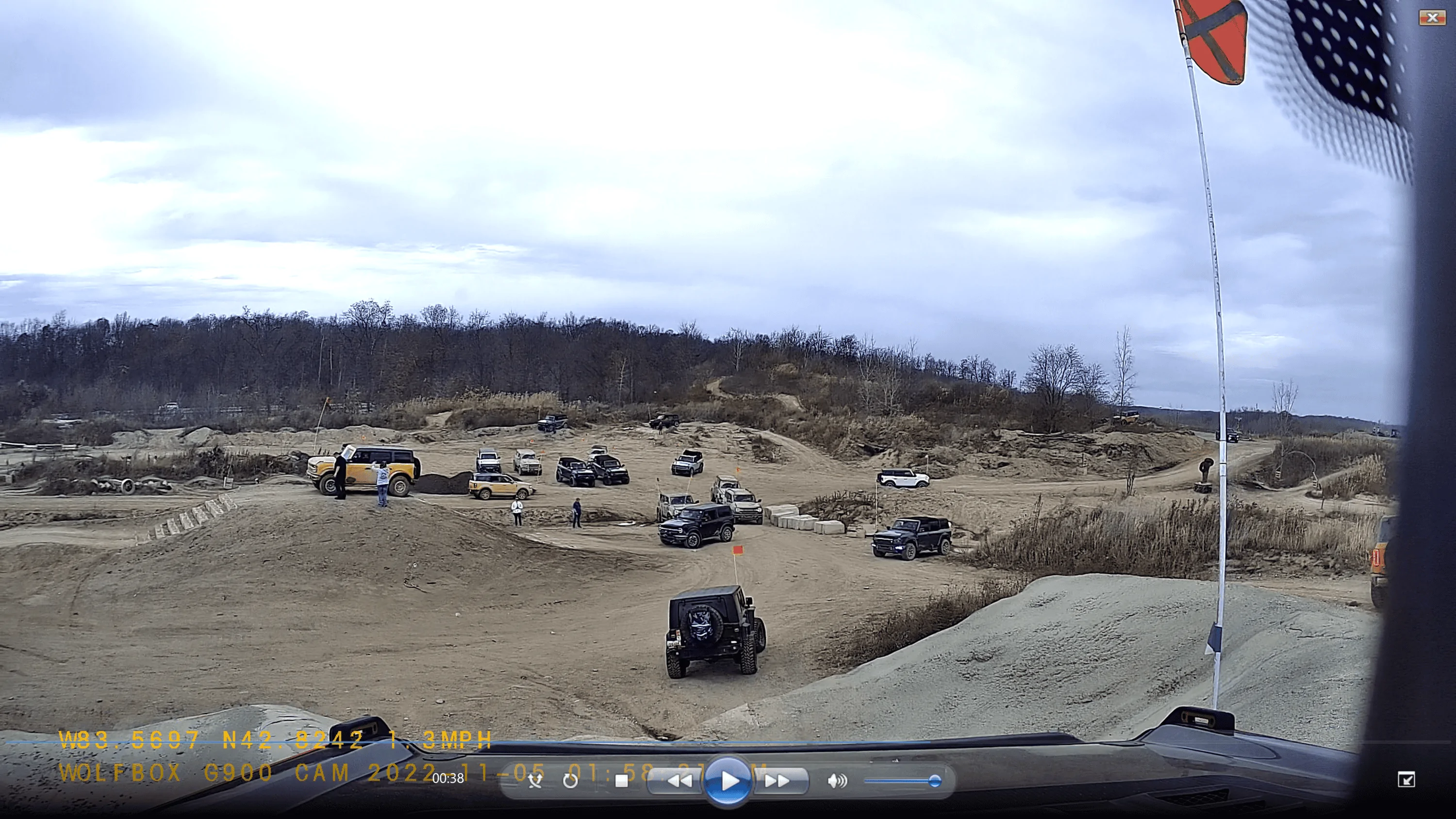 Ford Bronco Fun Day with 80+ Broncos Screenshot (4)