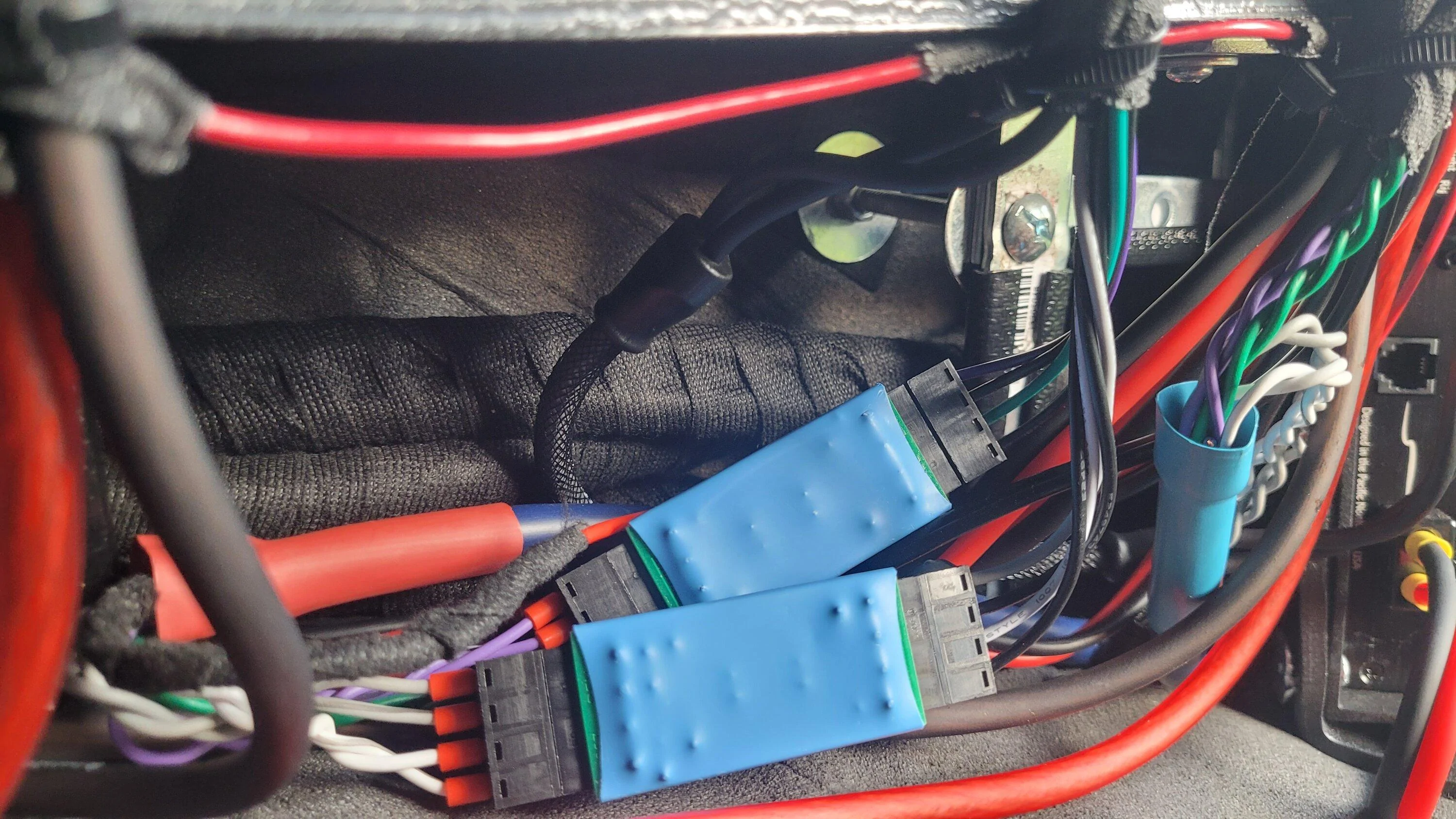 Ford Bronco High End Audio Upgrade in Bronco Raptor -- 7 Part DIY Install 20221022_180649