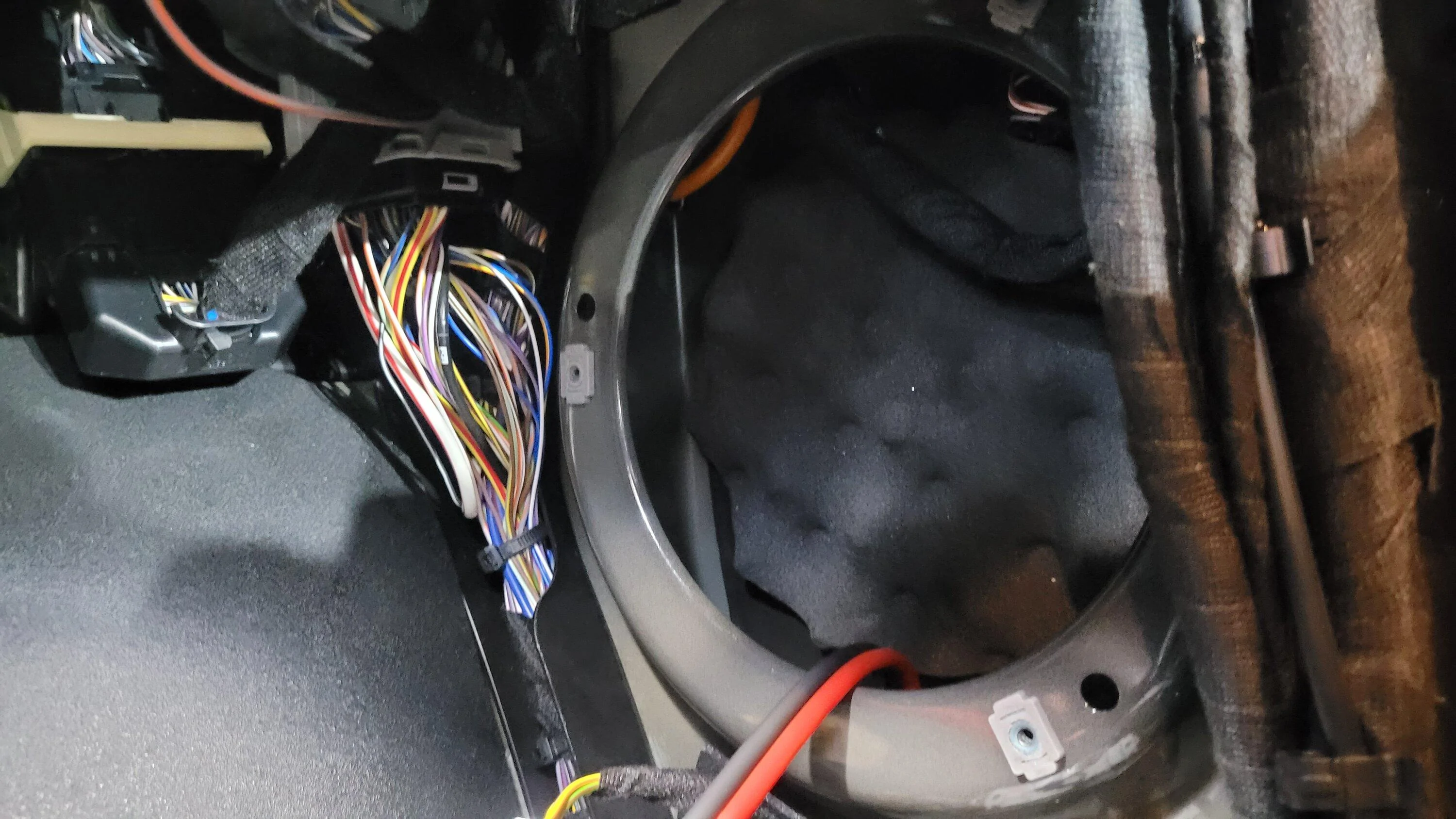 Ford Bronco High End Audio Upgrade in Bronco Raptor -- 7 Part DIY Install 20221014_173327