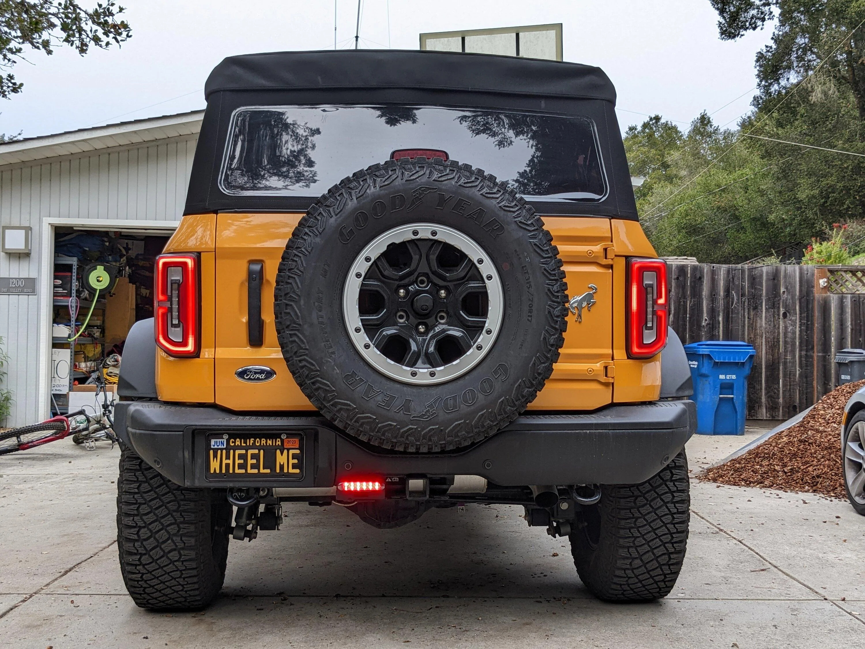 Ford Bronco Installing Rear Fog/Chase Light Using Factory Switch & Harness PXL_20221105_234832435
