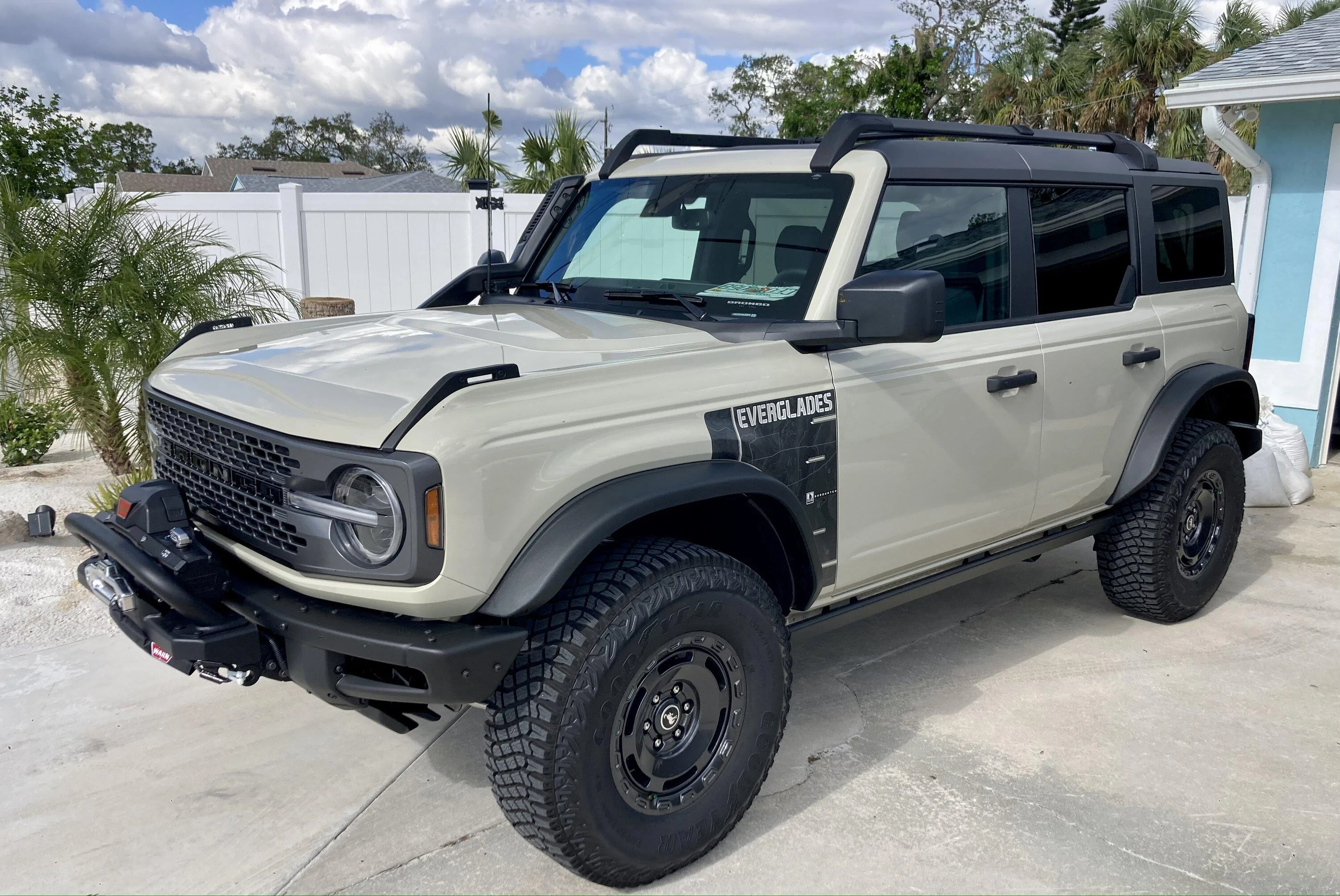 Ford Bronco Looking for Mod front bumper & brush guard! F6EEB599-D42F-4D25-A7F5-B2EFCB0B1041