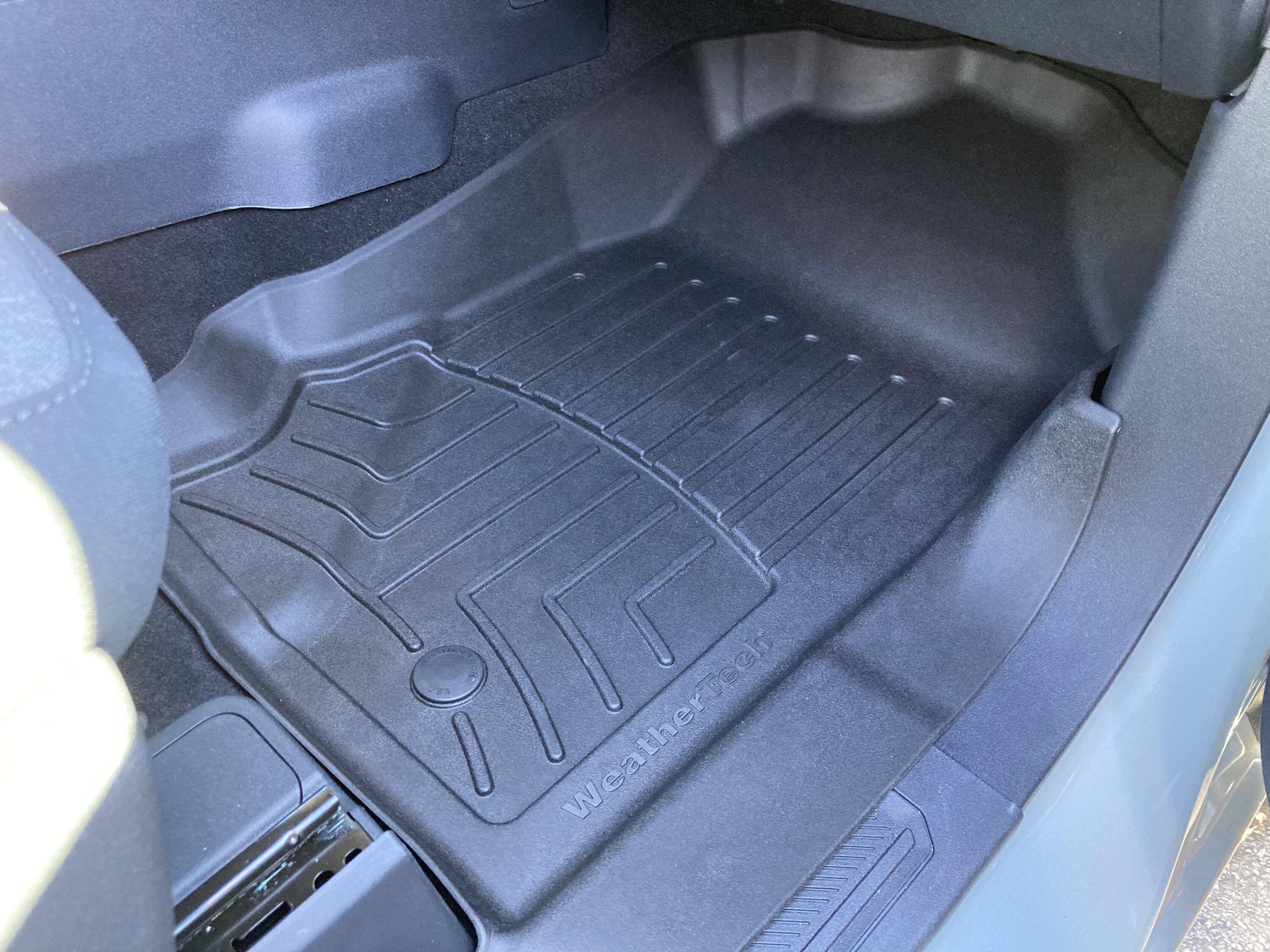 Ford Bronco Base Bronco flooring material? FA51C9DD-0B51-4BE6-90F4-09E2AB21751B
