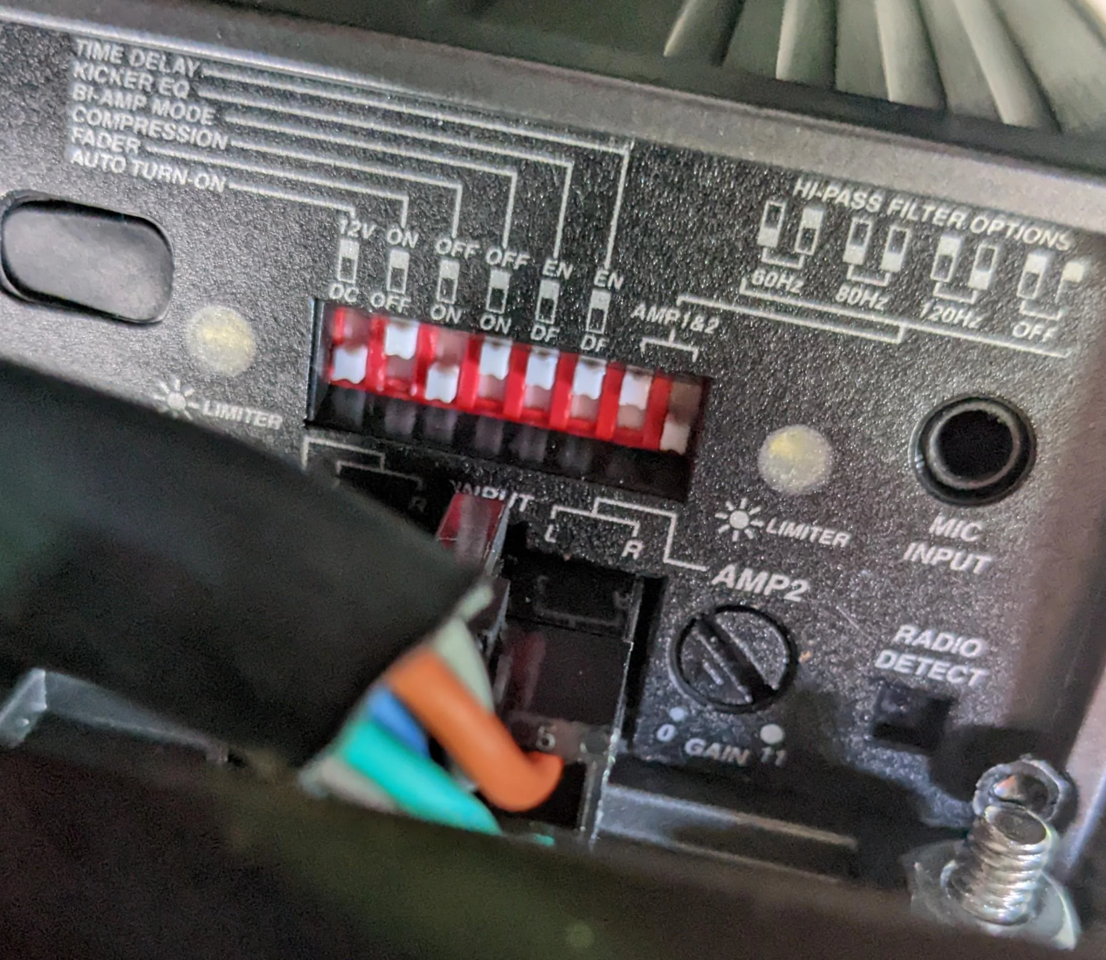 Ford Bronco Kicker Key Amp 200.4 Install DIY Video - Do this first! PXL_20220907_183303238