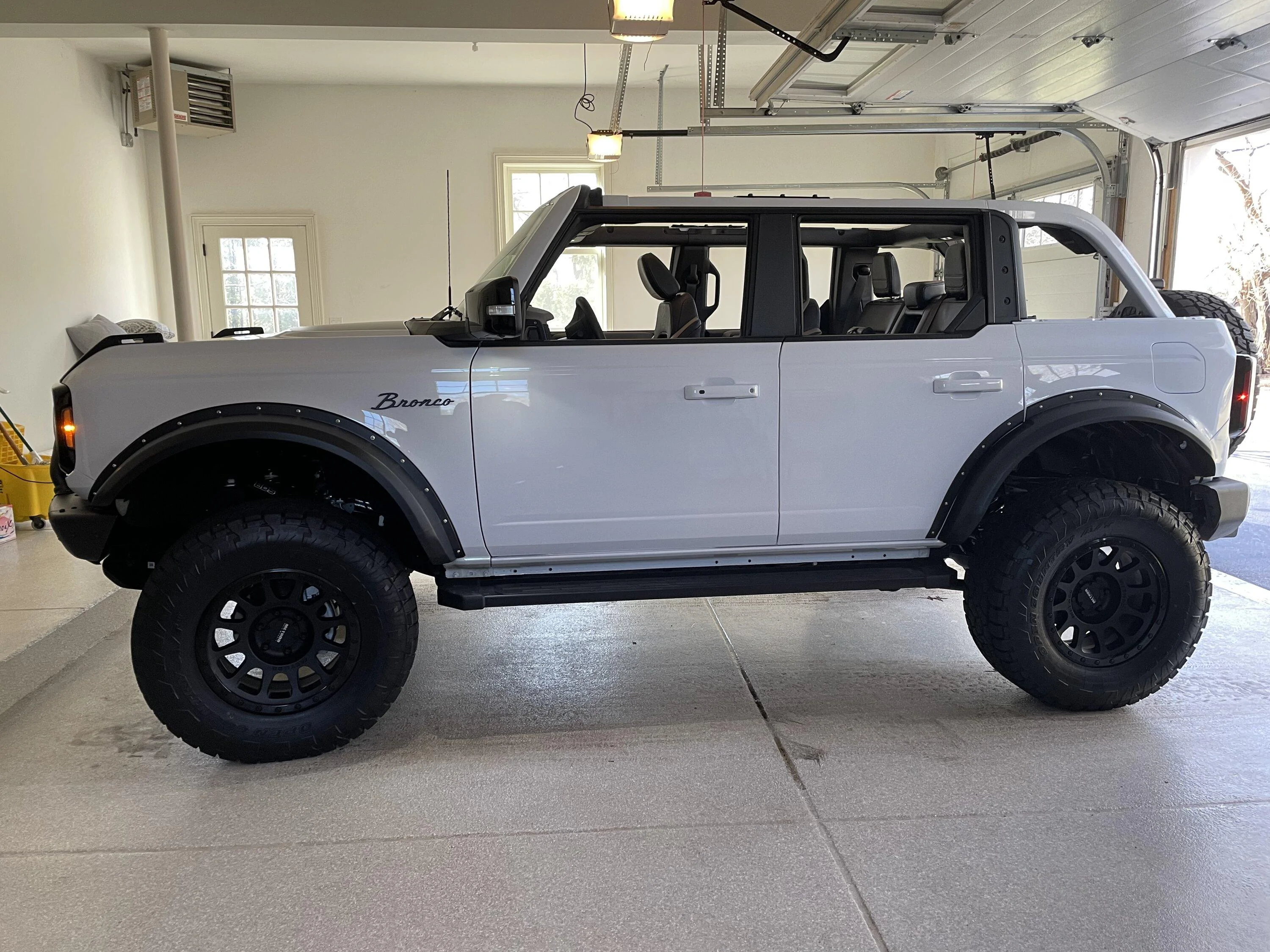 Ford Bronco Show us your installed wheel / tire upgrades here! (Pics) 4FB01BA0-CA79-4521-8CAE-F4032A670AAA