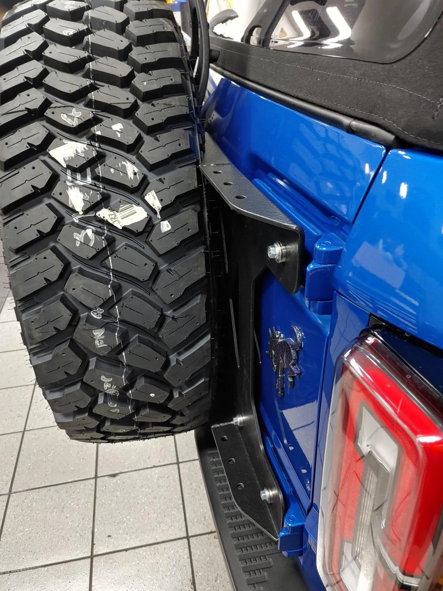 Ford Bronco BAMF Tailgate reinforcement 20221108_120909_HDR