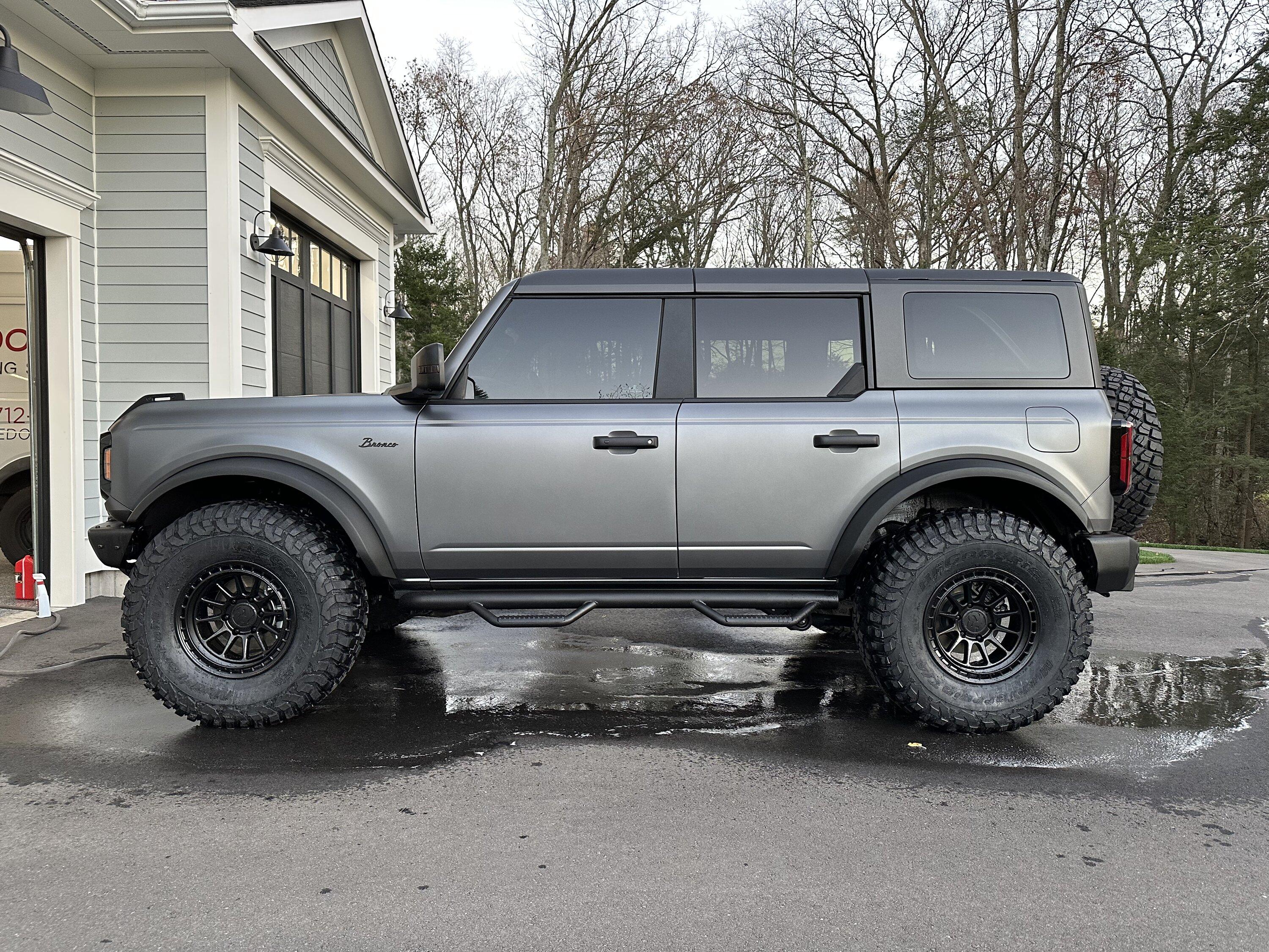 Ford Bronco Show me your broncos on 37’s… EF53ADA3-F35C-4A03-B991-C80C258C5B51