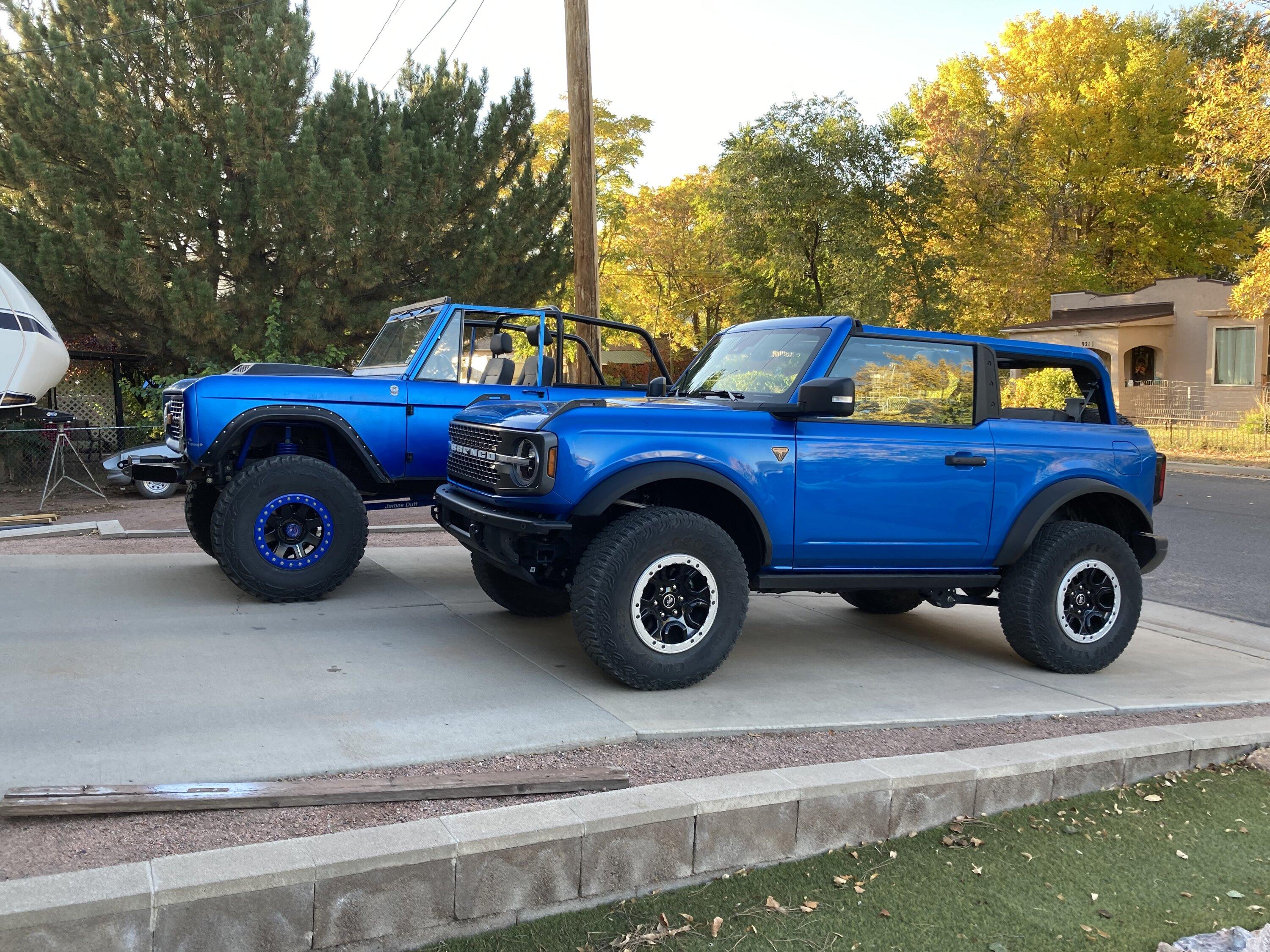 Ford Bronco Bronco Team 2 door. 7A9E4FC0-9D6B-4A2C-864C-4B8D5F636160