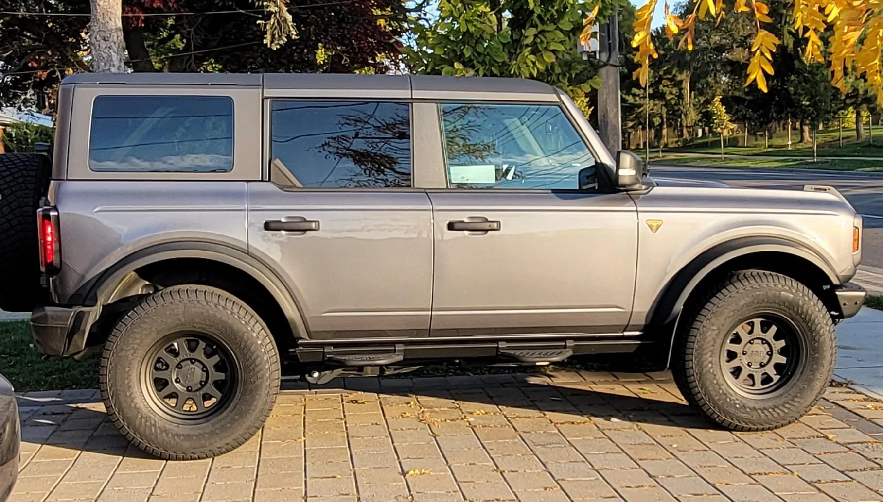 Ford Bronco Show us your installed wheel / tire upgrades here! (Pics) 2.2
