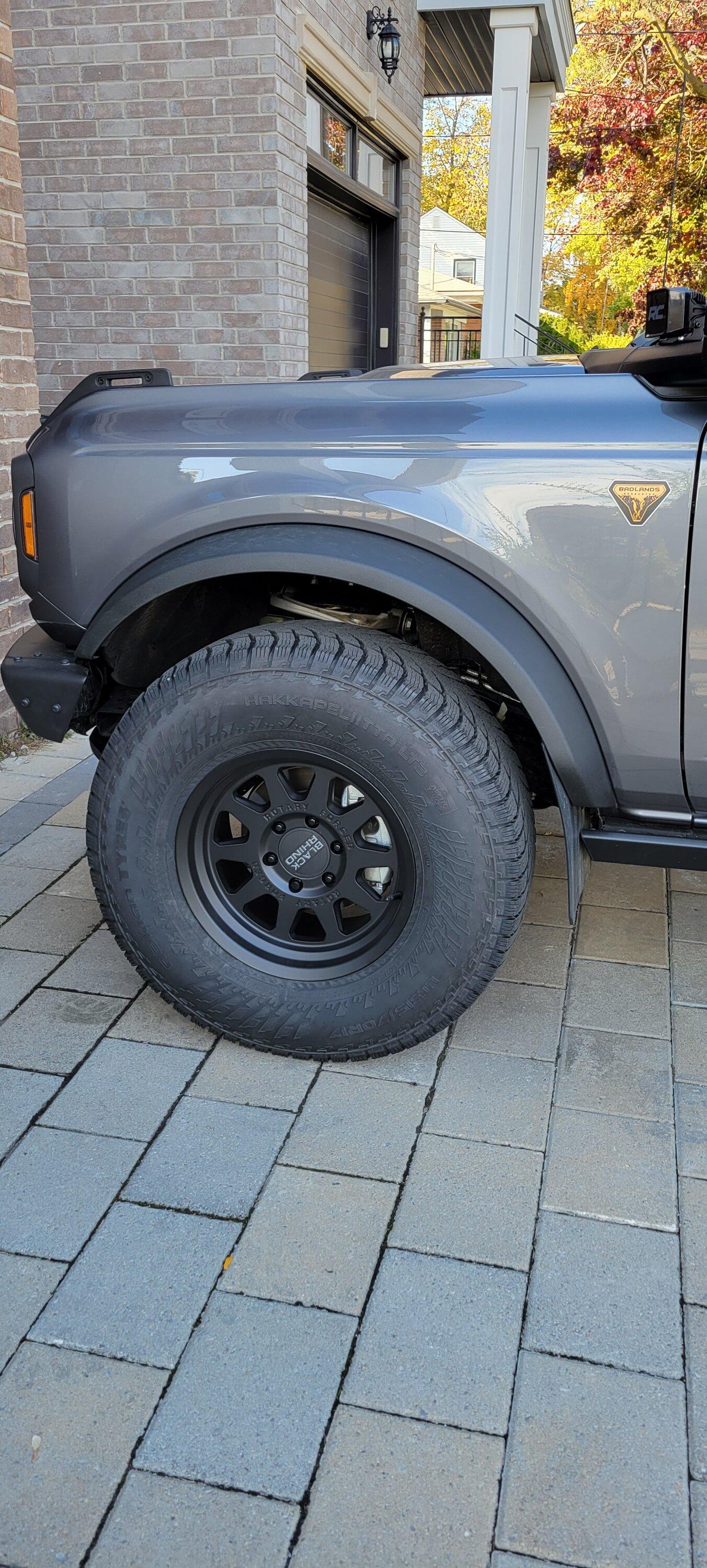 Ford Bronco Show us your installed wheel / tire upgrades here! (Pics) 5