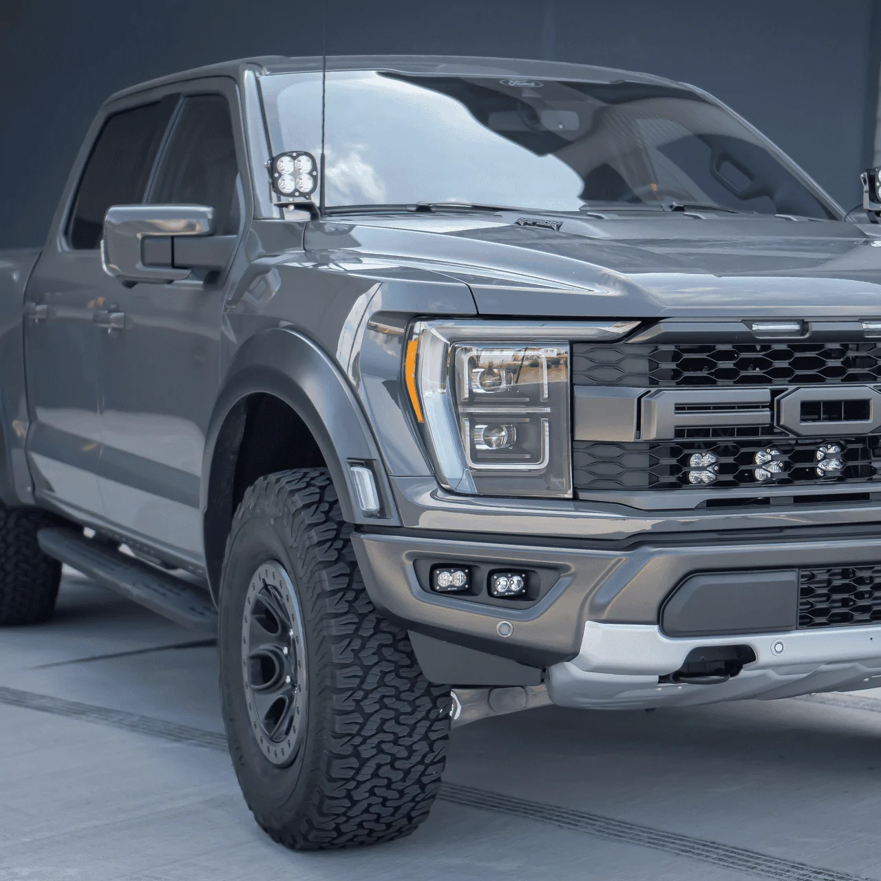 Ford Bronco Bronco Raptor With Proper Lights Setup 1668024051580