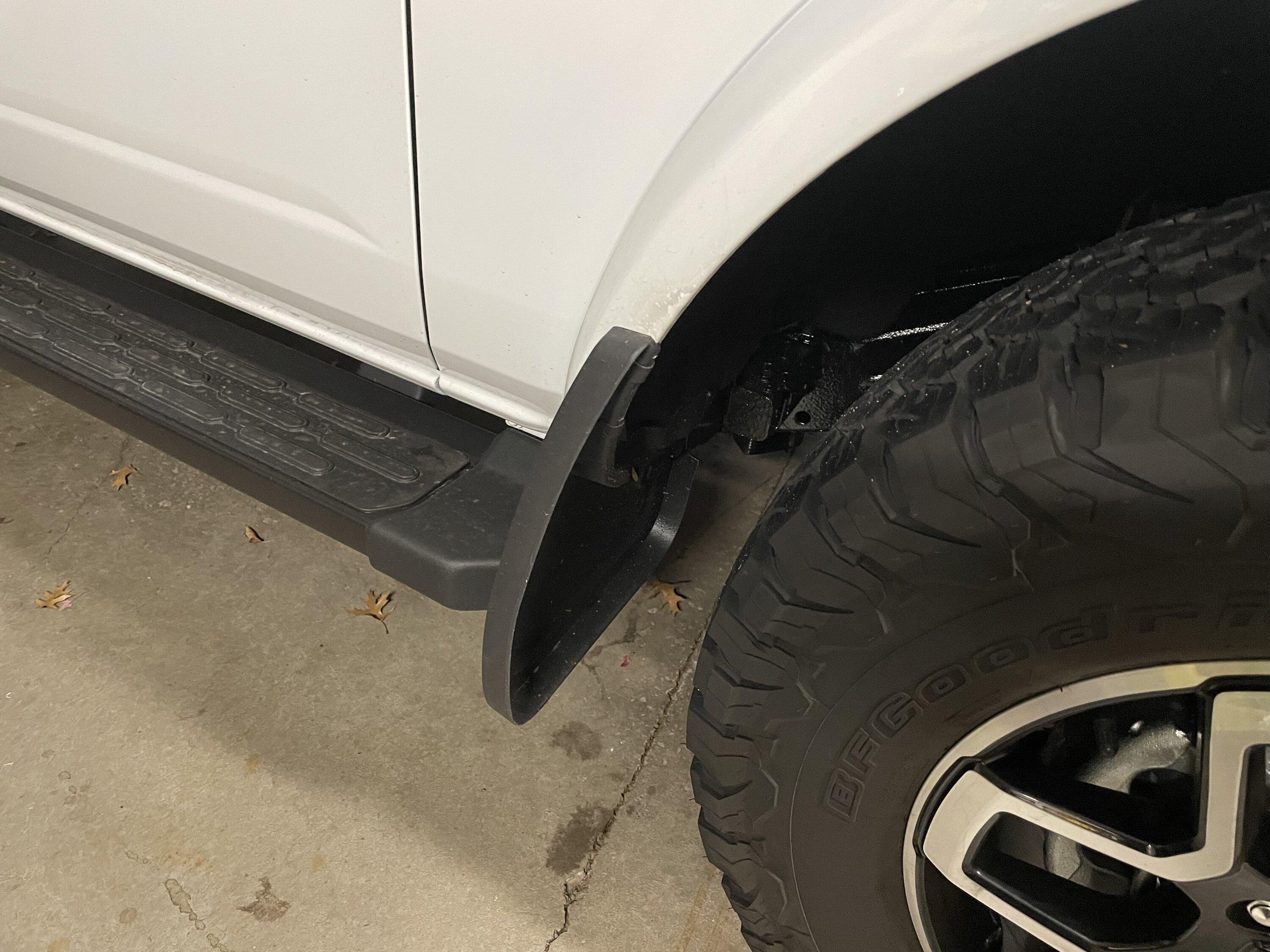 Ford Bronco Mud Flaps -- install all 4 or just the fronts? tempImagecR2ezP