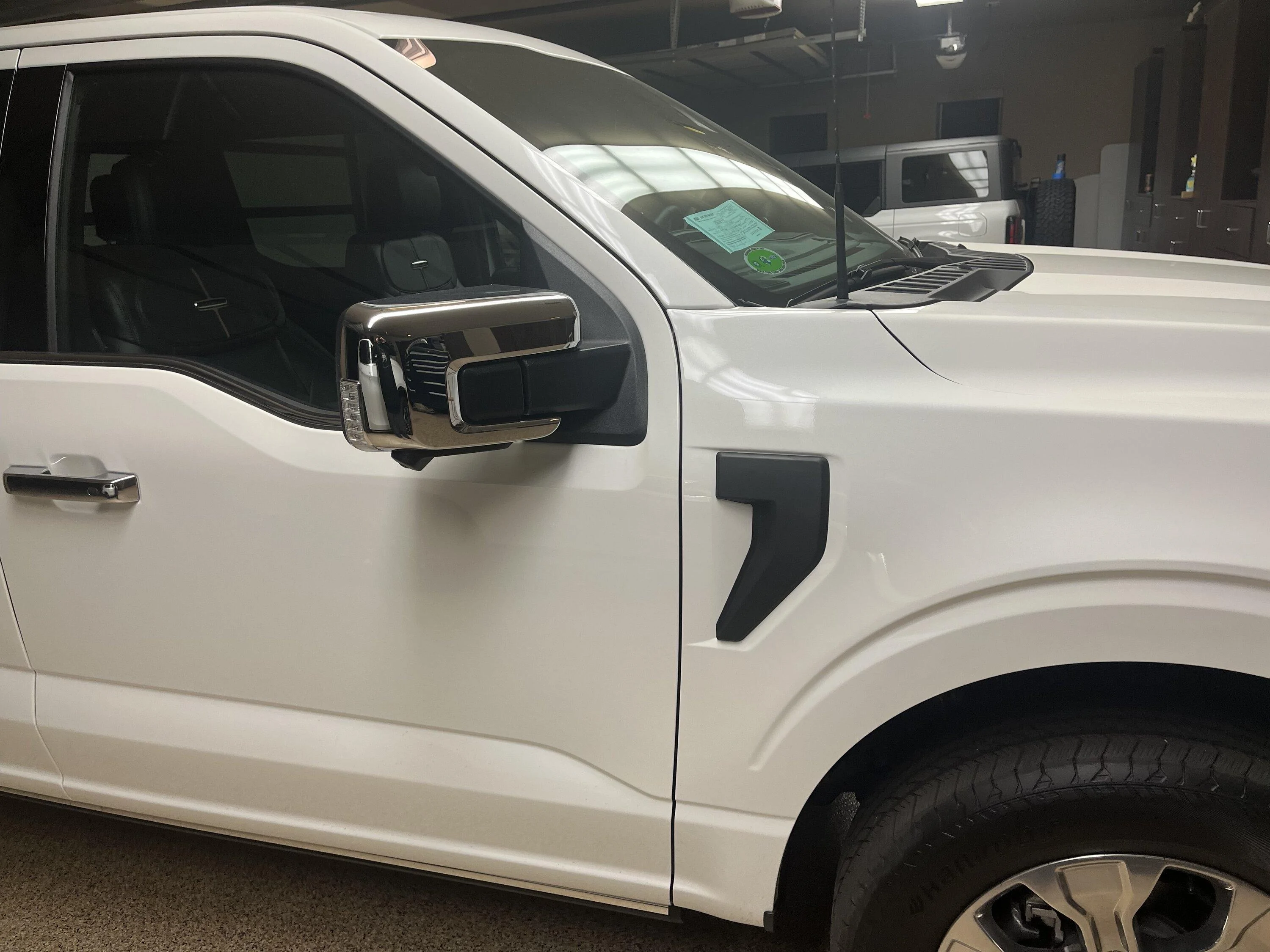 Ford Bronco 2022 F-150 Platinum Side Badge?? IMG_1802