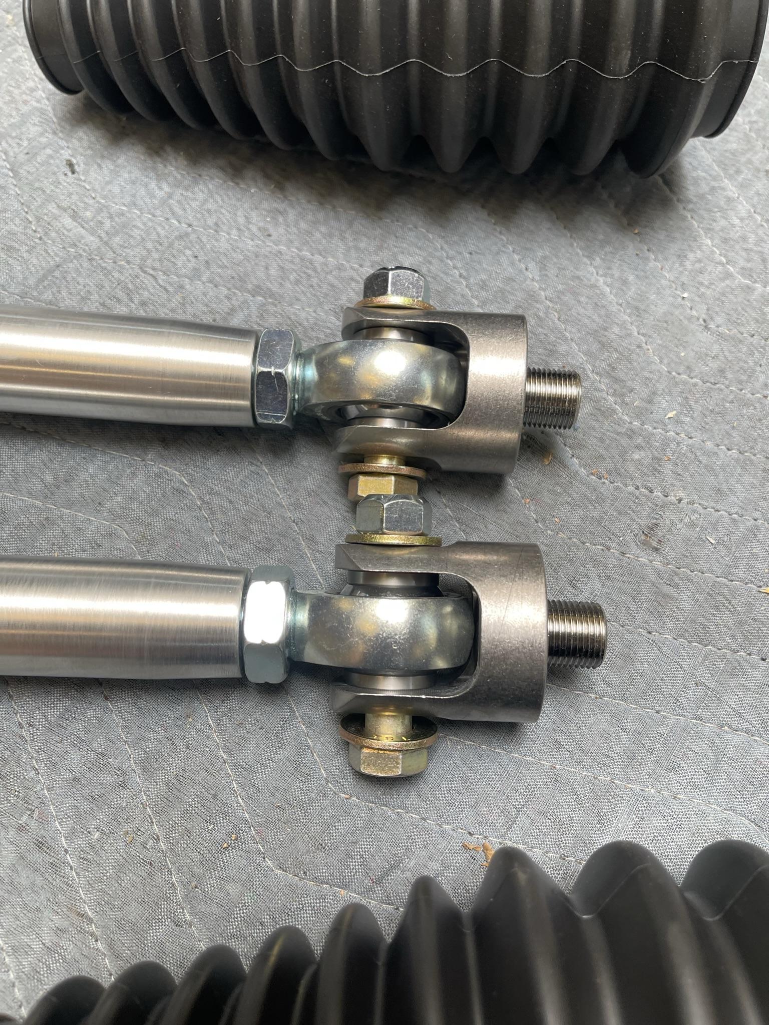 Ford Bronco Bronco Raptor Billet Tie Rod Kit by Foutz Motorsports Raptor_billet_Tie_rod_kit_3.JPEG