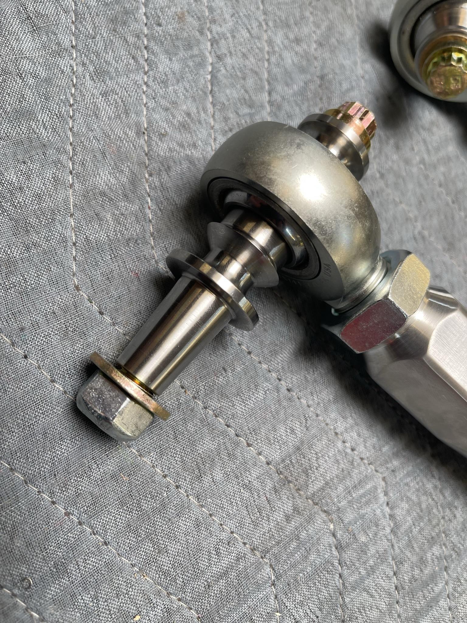 Ford Bronco Bronco Raptor Billet Tie Rod Kit by Foutz Motorsports Raptor_billet_Tie_rod_kit_7.JPEG