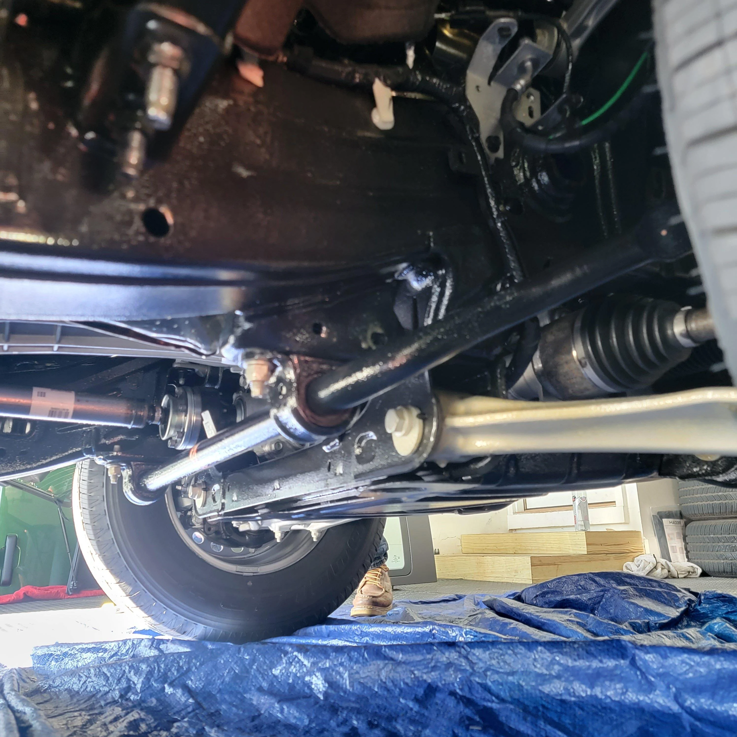 Ford Bronco Rust proofing using NEW PB Blaster Surface Shield & T9 -- DIY & Result Photos 20221110_131536