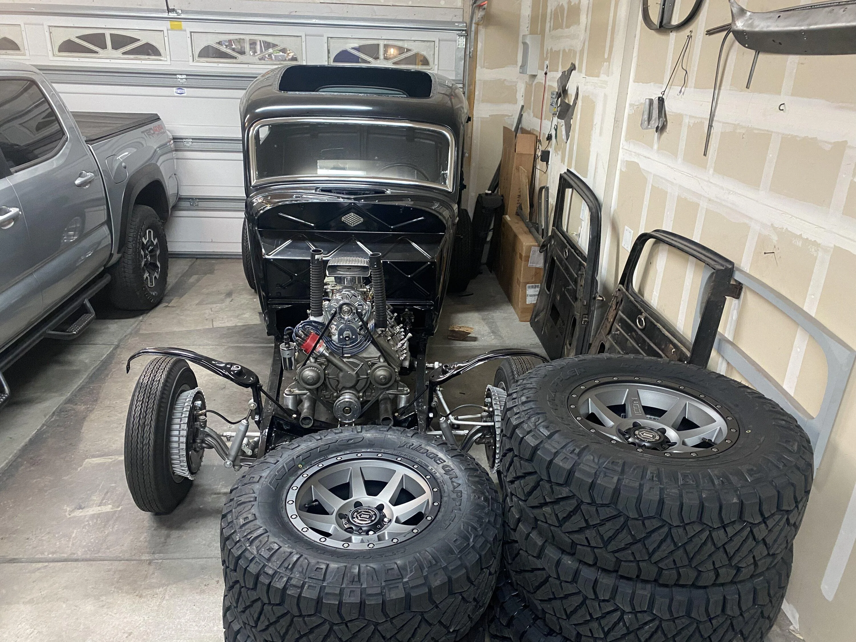 Ford Bronco Show us your installed wheel / tire upgrades here! (Pics) 49E1BB4C-B67B-4BFF-825E-F531348C3352