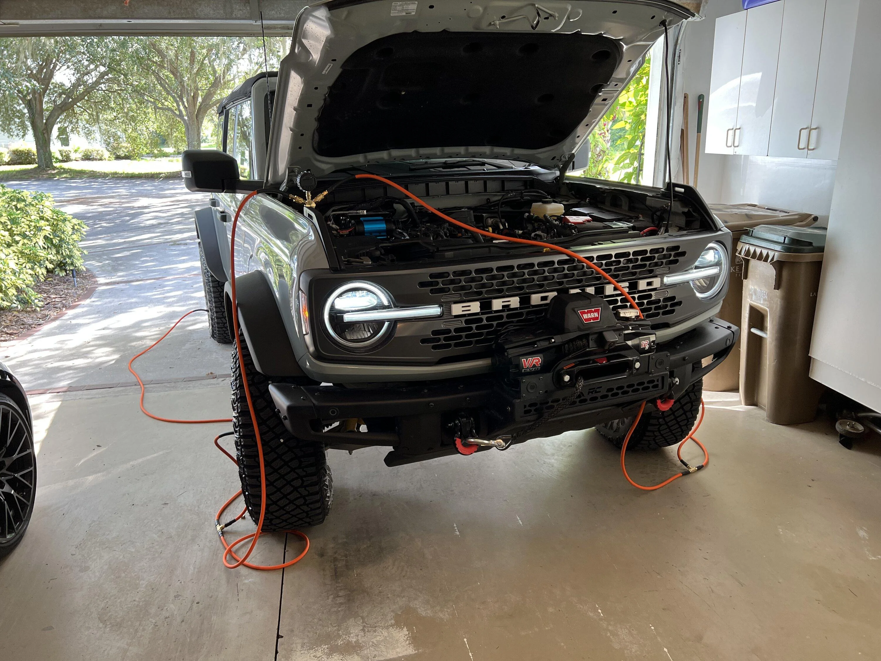 Ford Bronco GRIMM vs KR Off Road ARB Mount IMG_0920