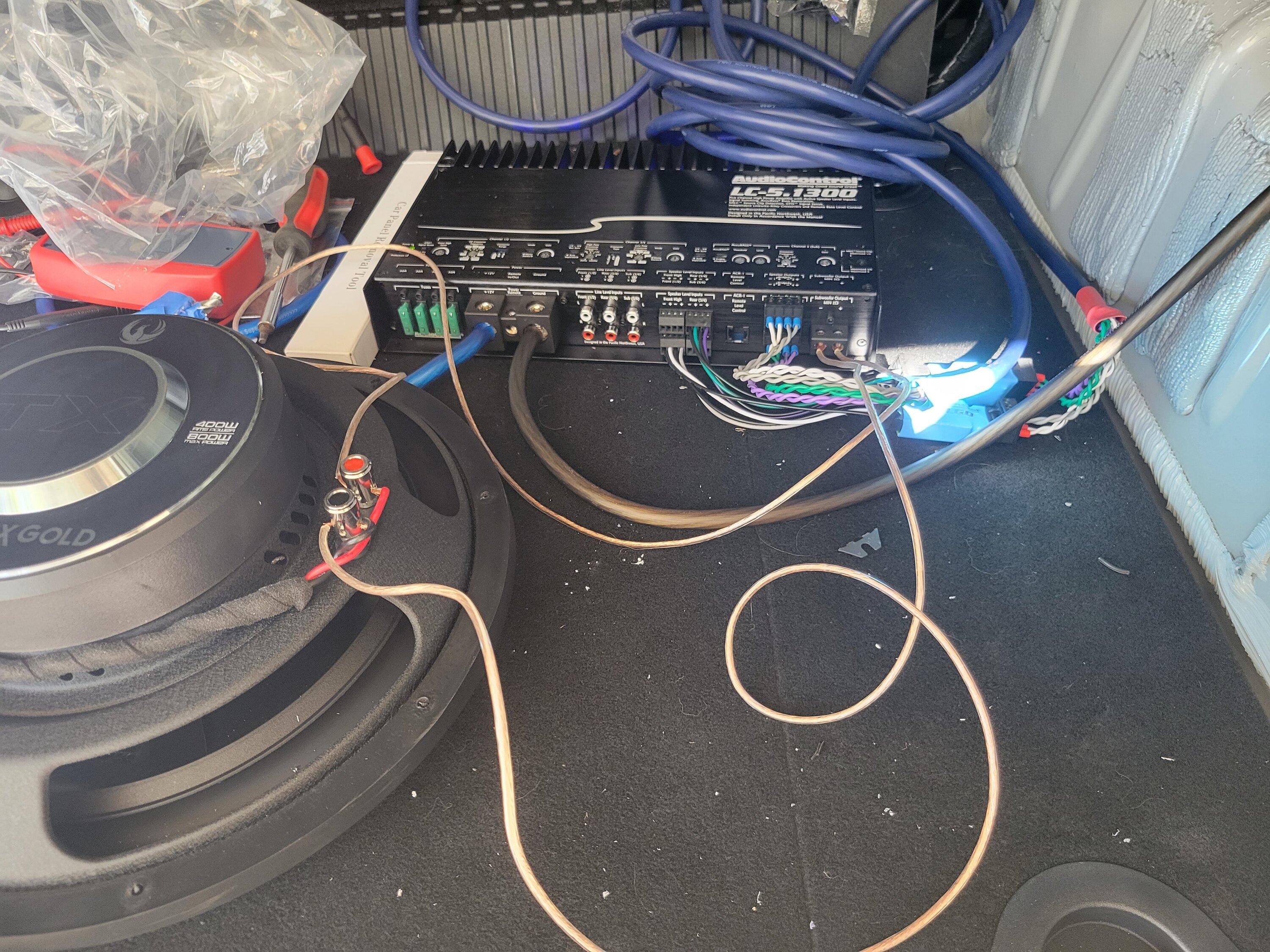 Ford Bronco Not getting sound to subwoofer from amp, help? 20221113_114338