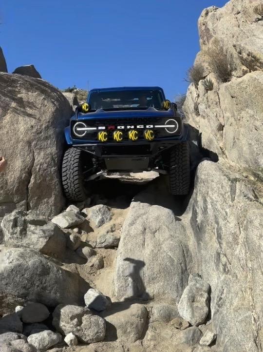 Ford Bronco Pinyon Mountain Trail... The Bronco Fits! Pinyon Squeeze