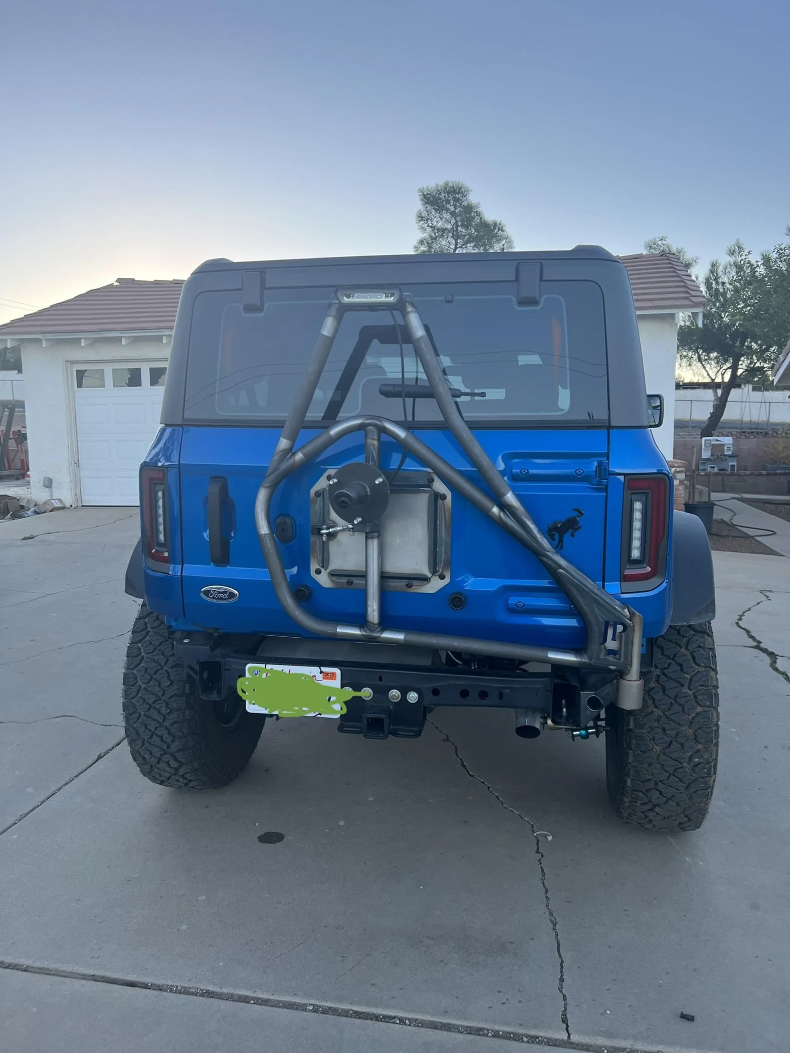 Ford Bronco 2-door desert runner Bronco w/ custom tire carrier 701ADEC0-57A5-446A-8D67-2B42F4E468CA
