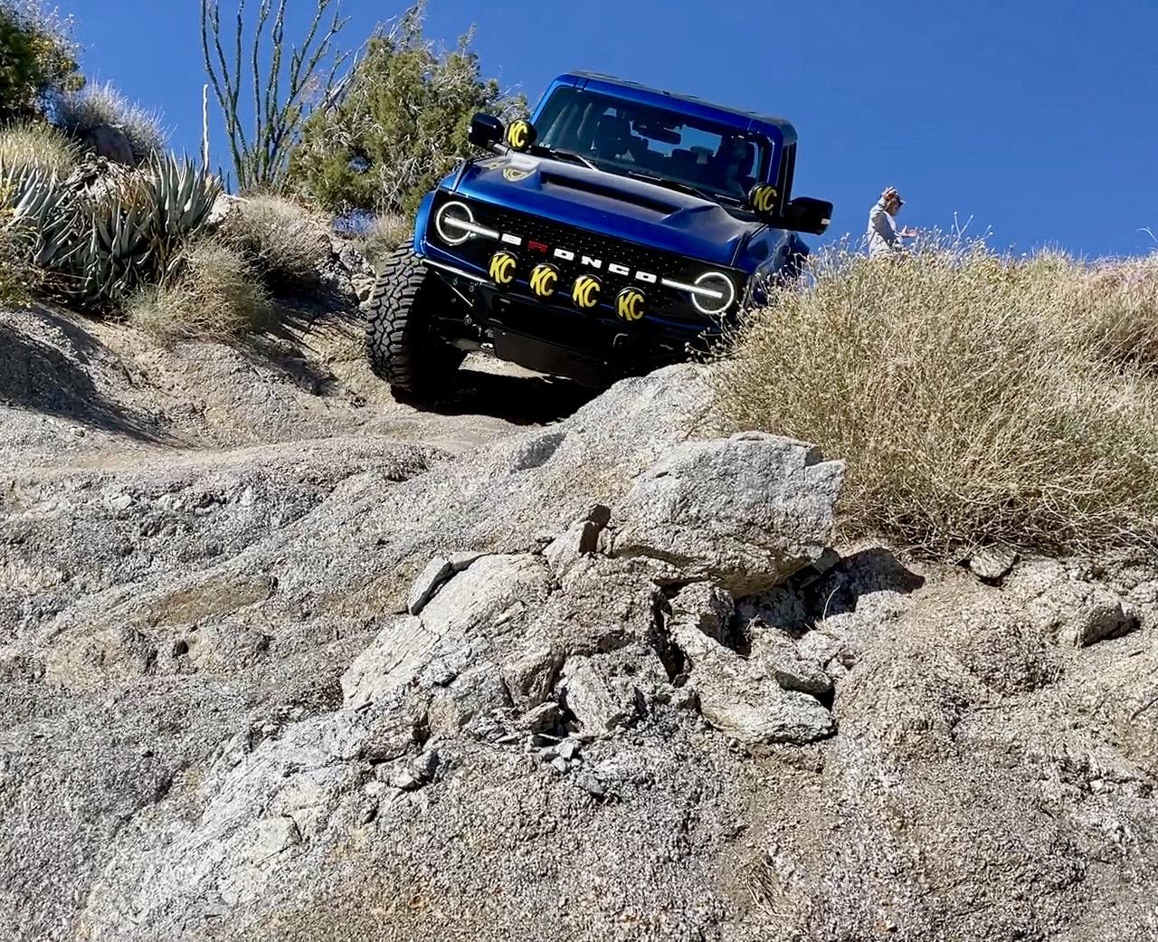 Ford Bronco Pinyon Mountain Trail... The Bronco Fits! Heart