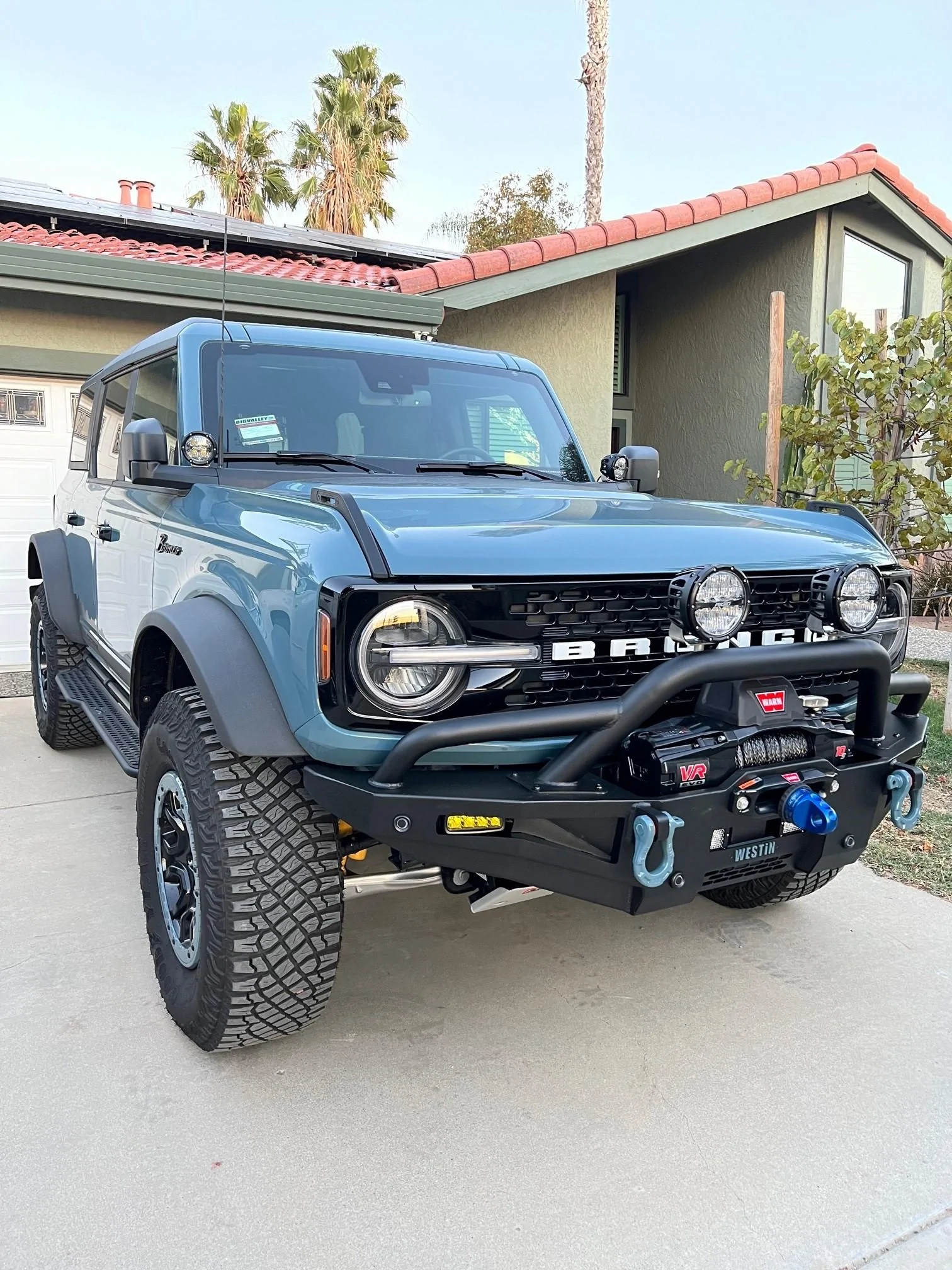 Ford Bronco Westin XTS Front Winch Bumper installed Winch_2