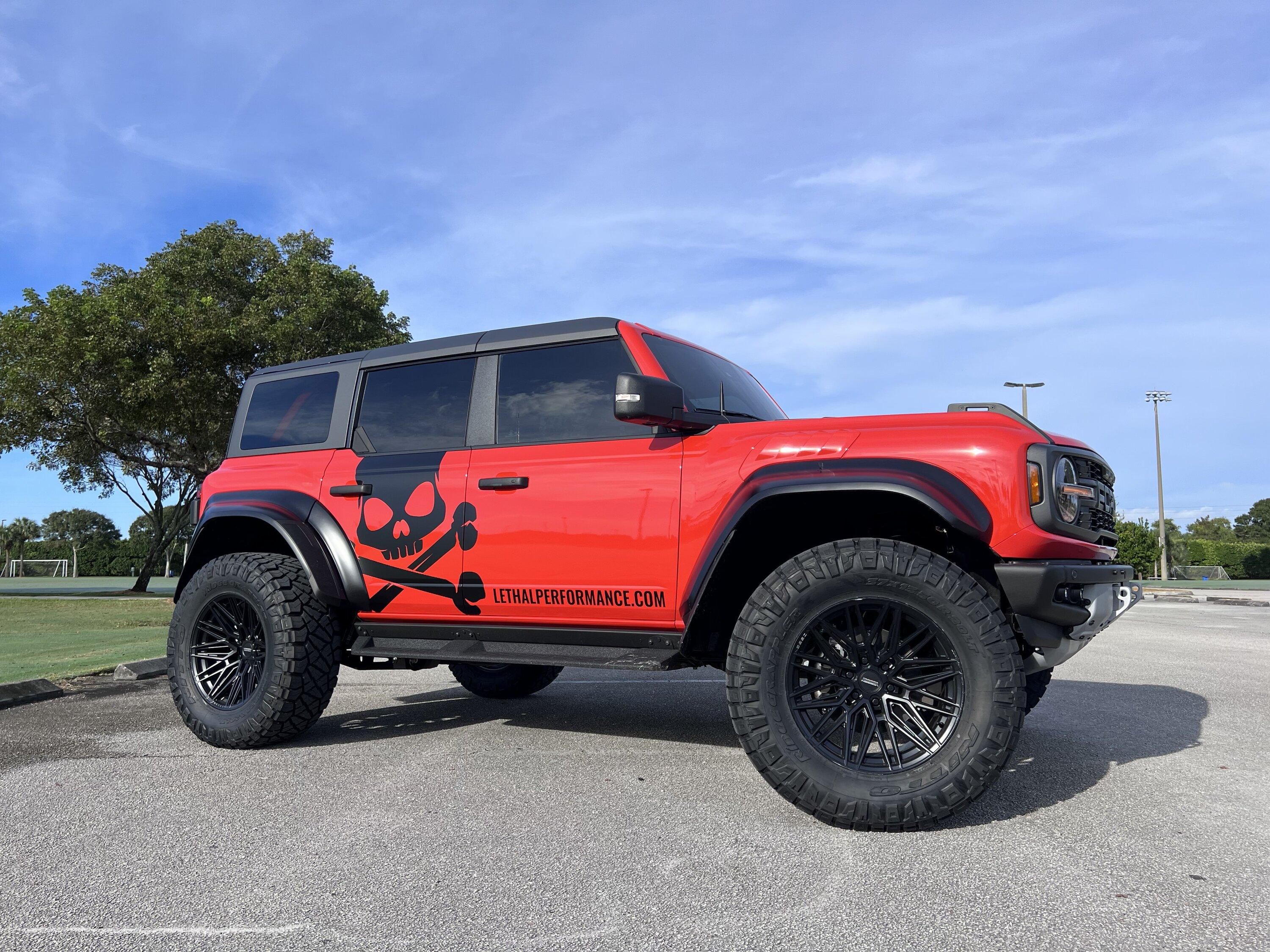 Ford Bronco Vossen 20x10" HF6-5's with Nitto Ridge Grapplers 37x13.5x20" on Bronco Raptor IMG_8696