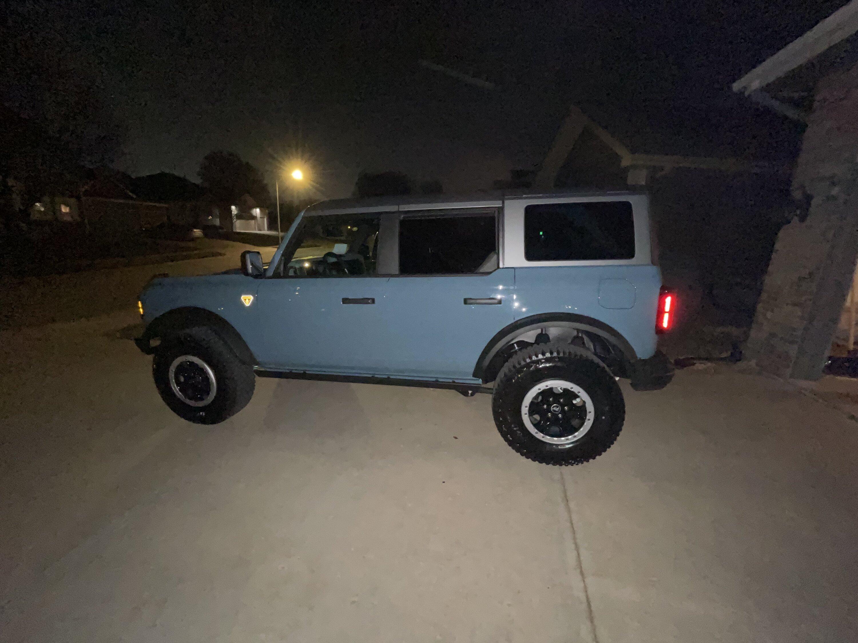 Ford Bronco build week 10/24 IMG_2146