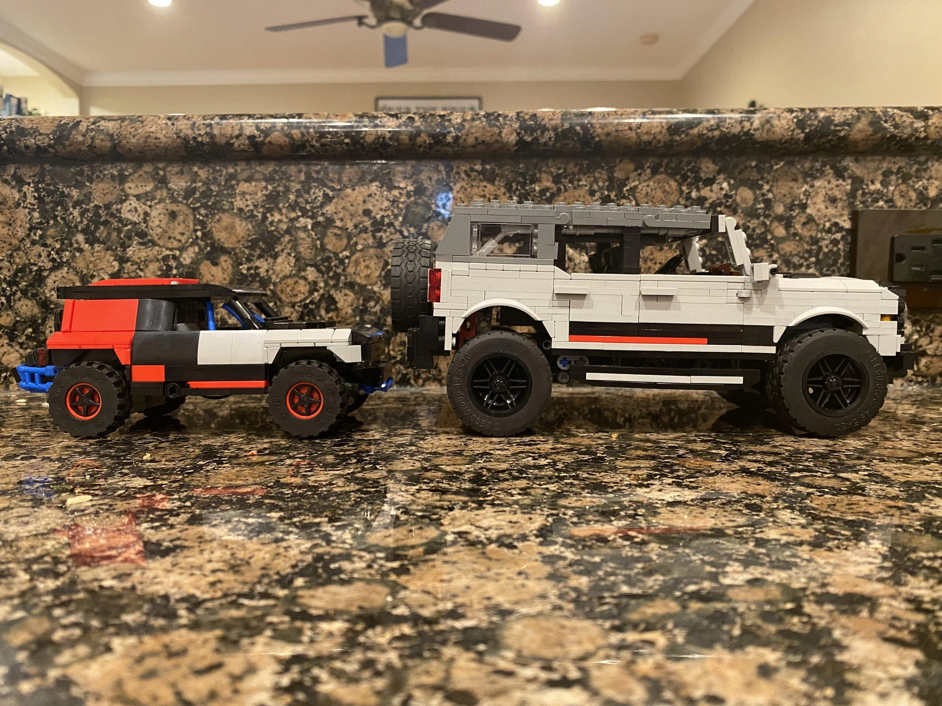 Ford Bronco Build My (LEGO) Brick Bronco A681E101-05F8-424B-8CF4-52A650B23FCA