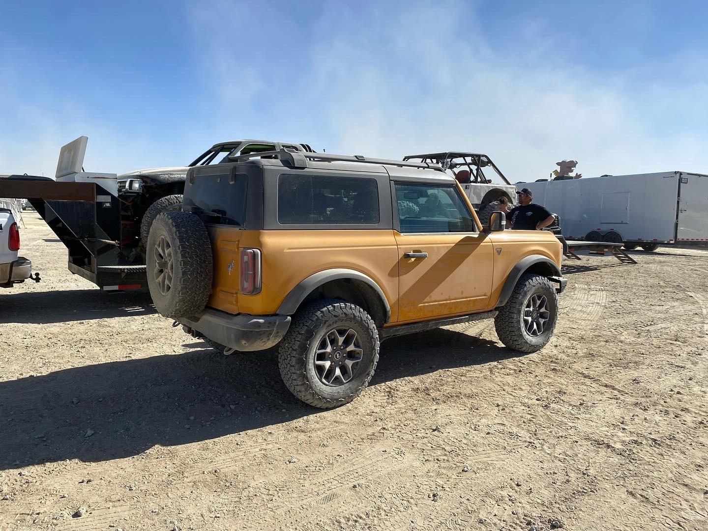 Ford Bronco 2 door hard top 2D046894-9C17-4FB0-8EDE-440C5E8FC621