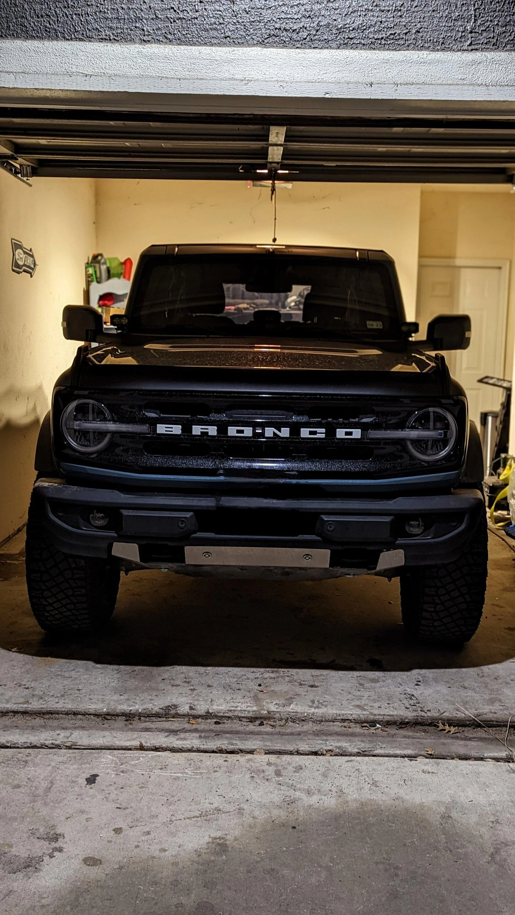 Ford Bronco Show me your lifted Broncos! PXL_20221114_022215194.PORTRAIT~2