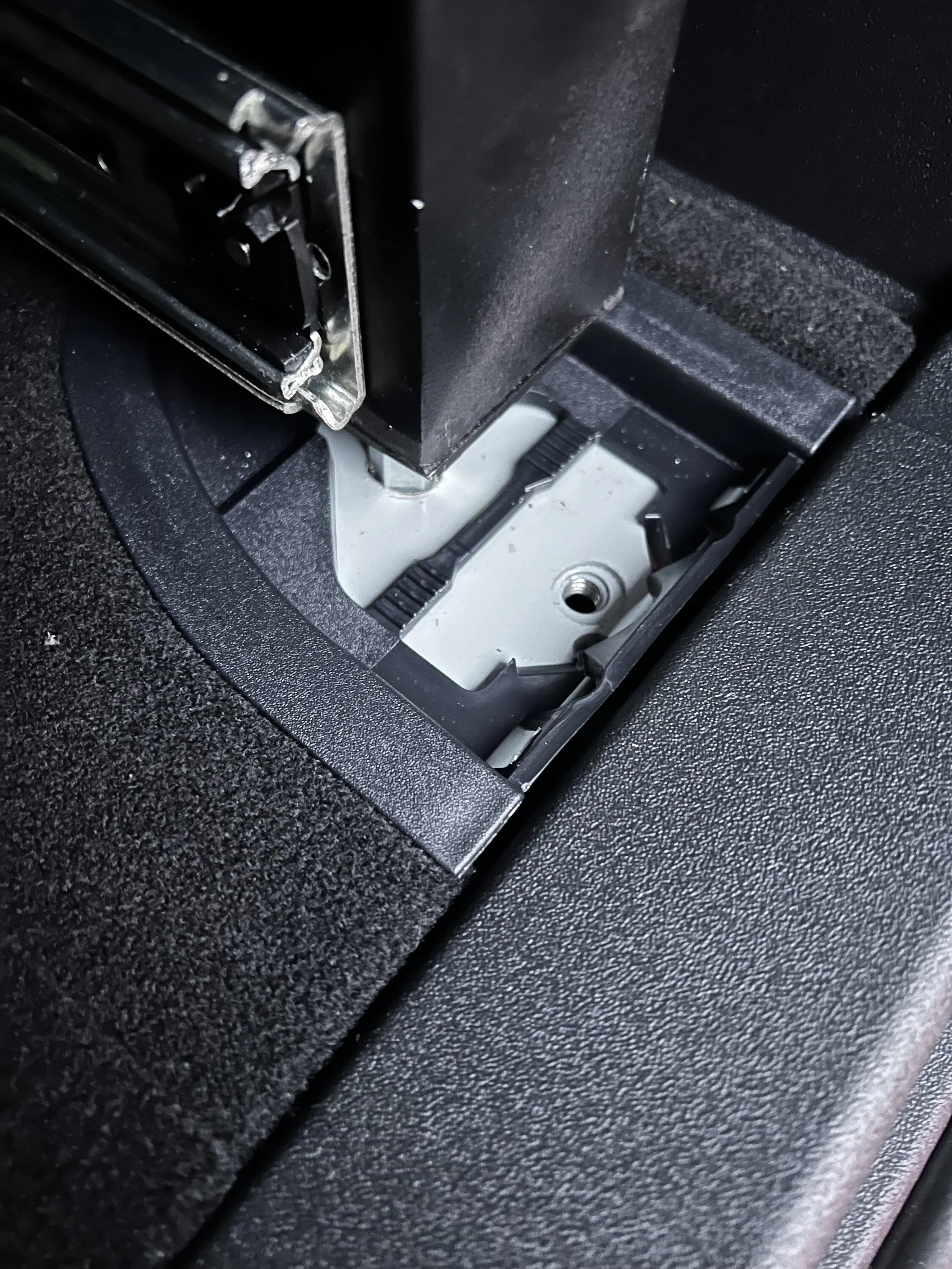 Ford Bronco Ford Cargo Drawer Install DIY - writeup & photos opening