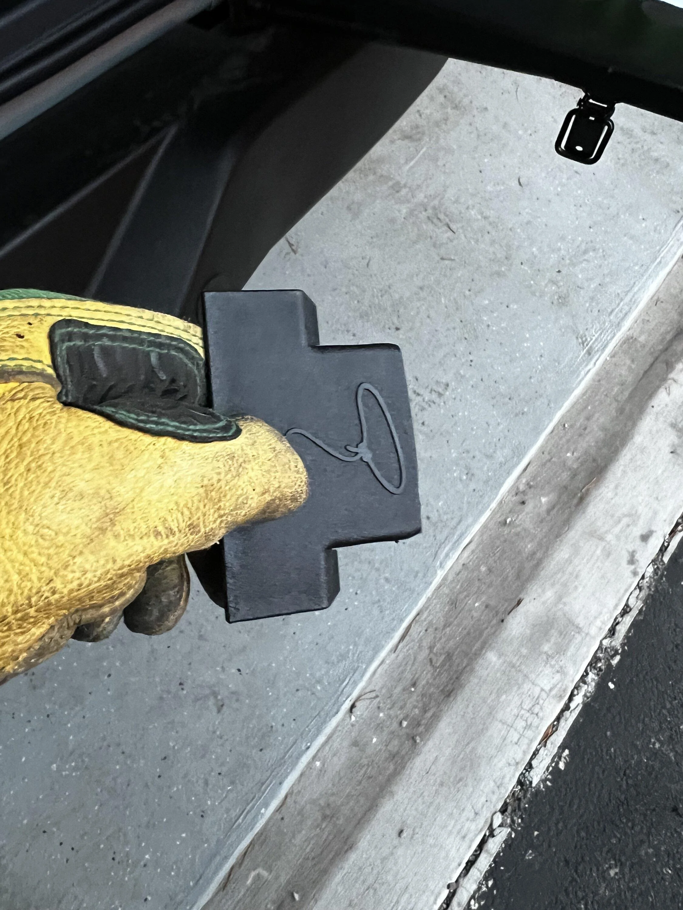 Ford Bronco Ford Cargo Drawer Install DIY - writeup & photos cut piece 1