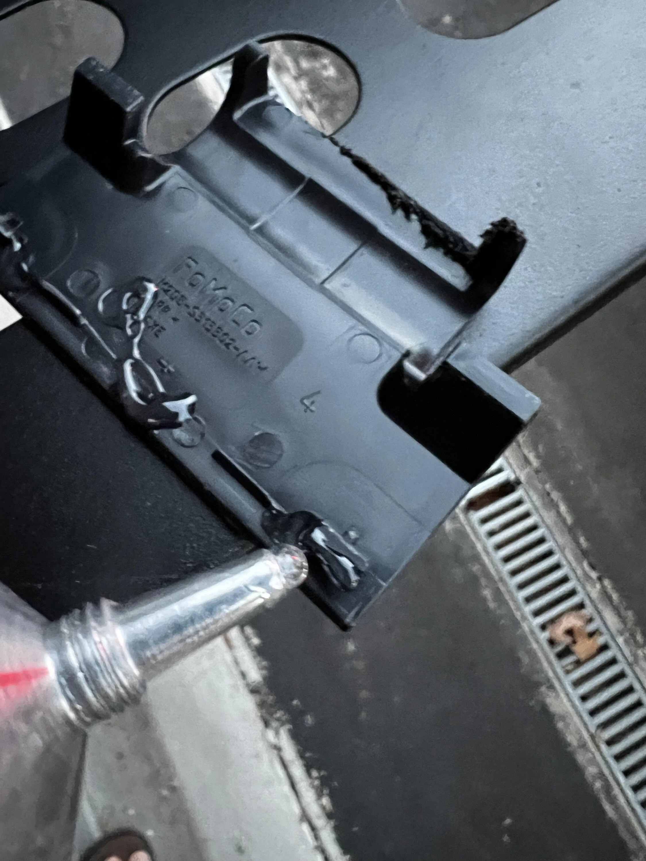 Ford Bronco Ford Cargo Drawer Install DIY - writeup & photos glu