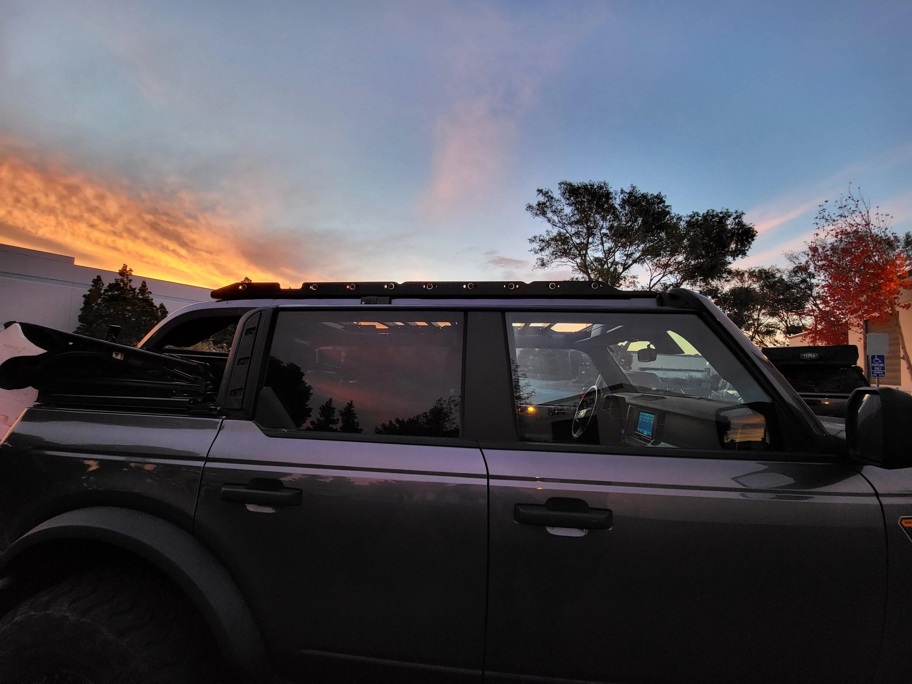 Ford Bronco BAMF Soft-Topless roof rack 20221117_064610