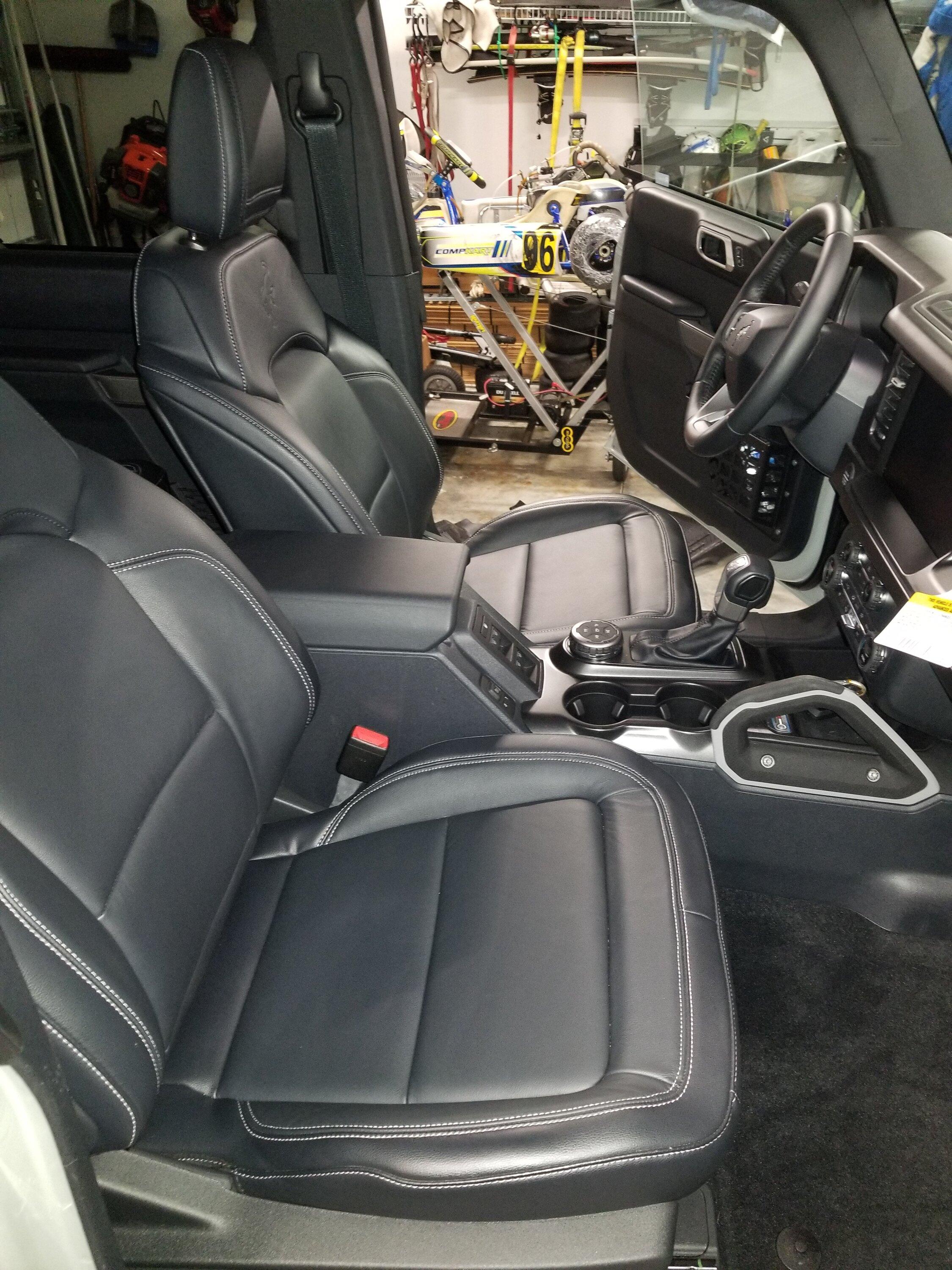 Ford Bronco 2021 First Edition 4dr 20221116_182211
