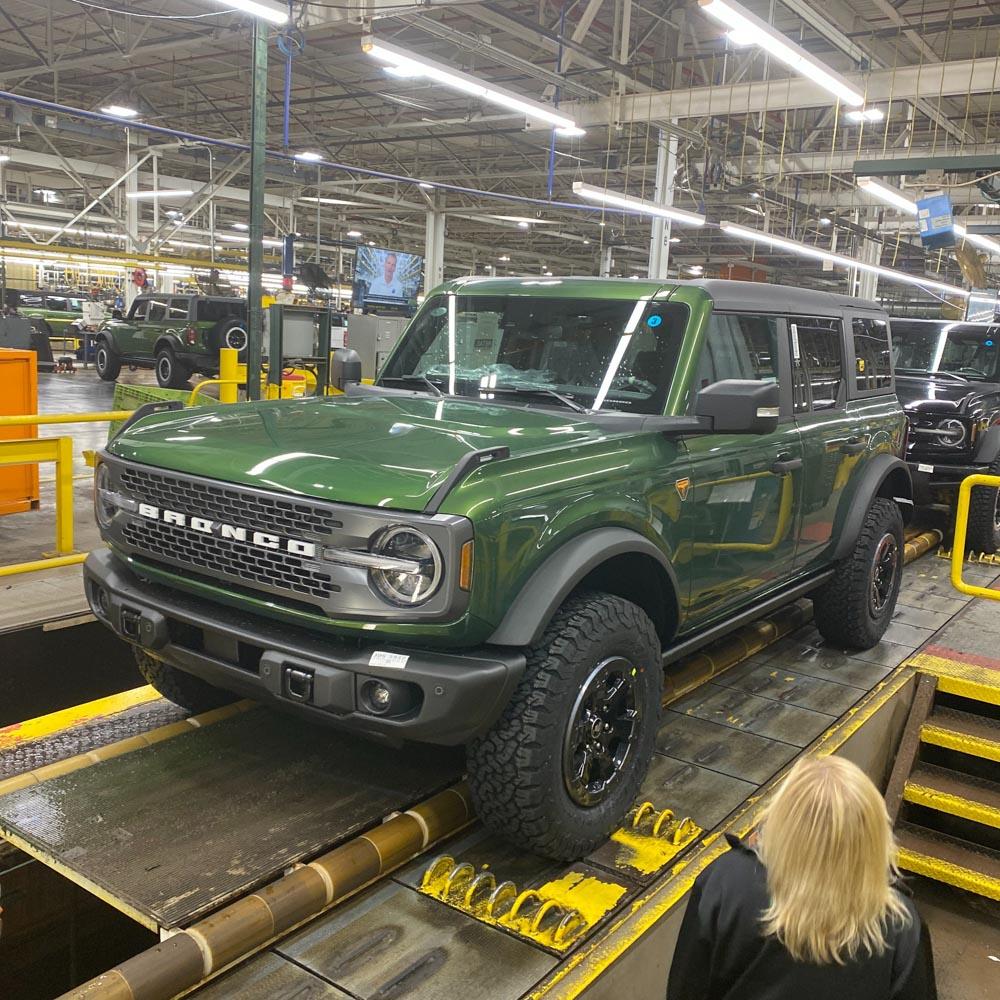 Ford Bronco 10/31/2022 build week group image
