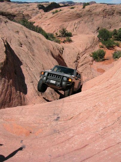 Ford Bronco Bronco Raptor vs Hummer H3 size comparison normal_Moab_2006_314