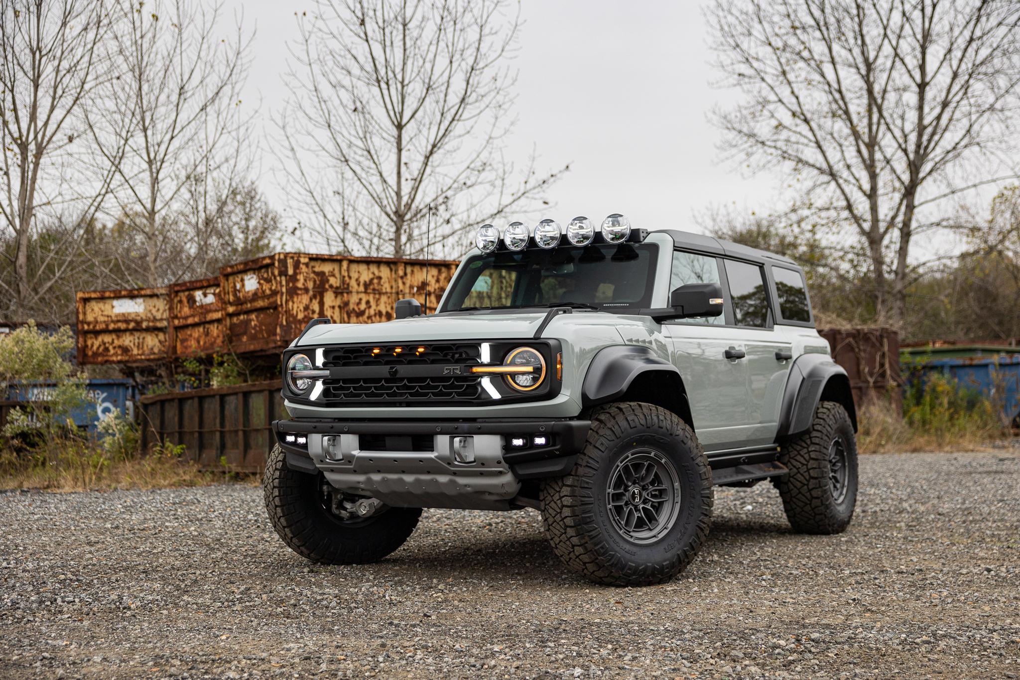 Ford Bronco RTR EVO 6 Wheels IMG_7077