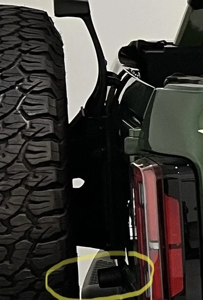 Ford Bronco MUDHORN: My 2-Door 7speed NonSquatch Badlands Eruption Green Build F373F523-D8DC-4F89-A1F3-884119AFB4BE