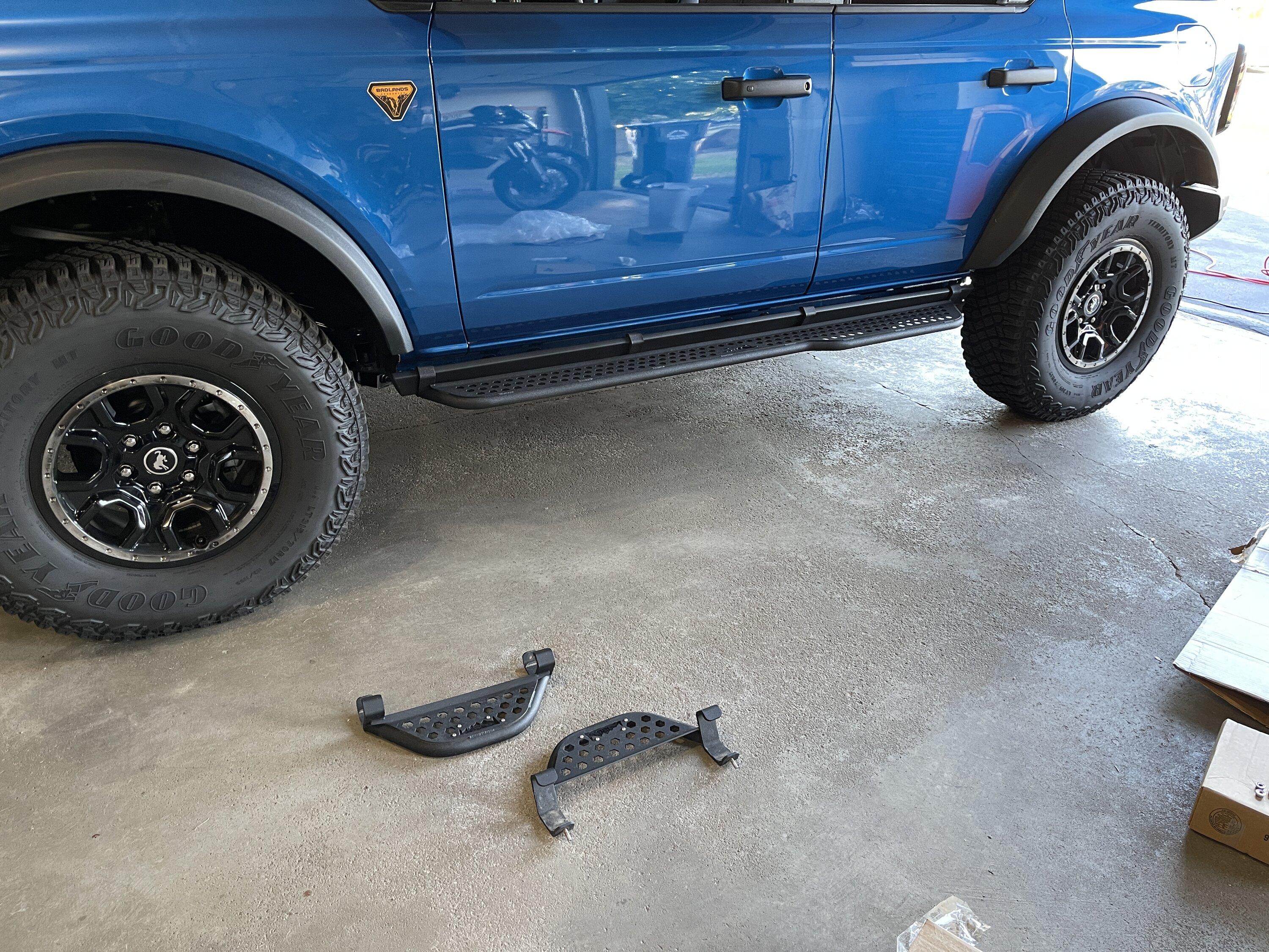 Ford Bronco IAG V2 Steps B7A98FB2-0B61-447F-AF56-429052CF49D7