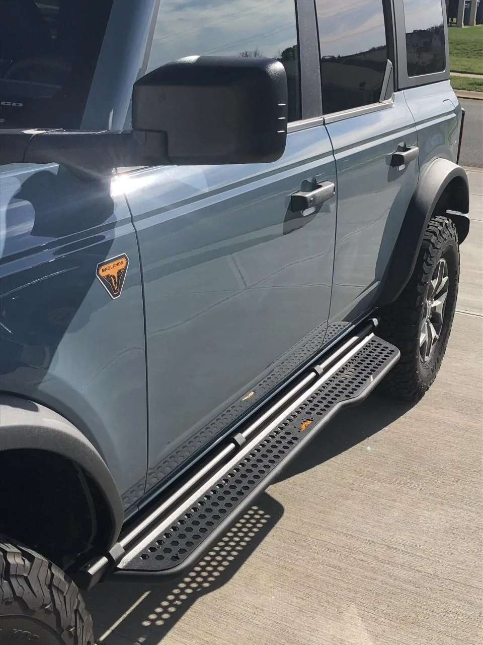 Ford Bronco Aftermarket IAG Step Install B3
