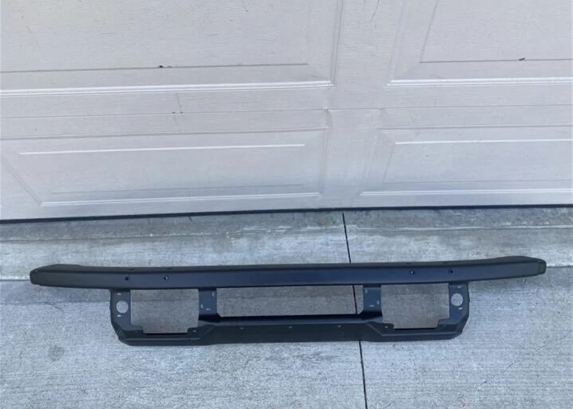 Ford Bronco Modular Front bumper 376D6151-07A8-4A74-AC09-AFB44C58024E
